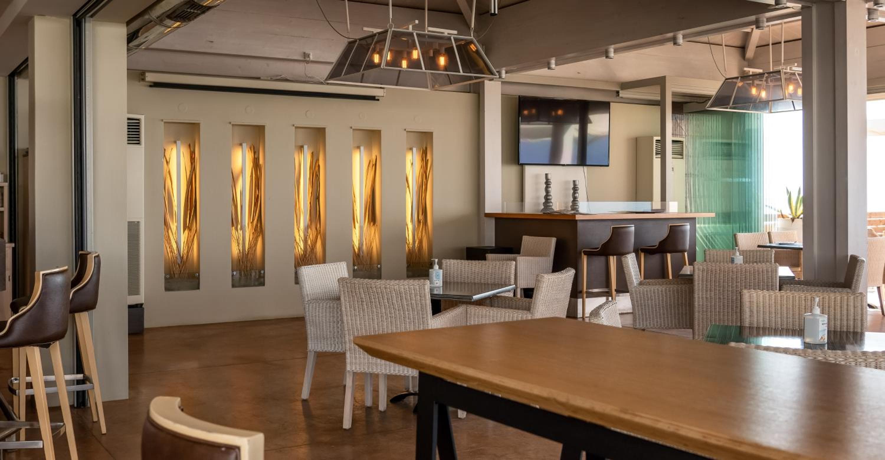 Acharavi Beach Hotel