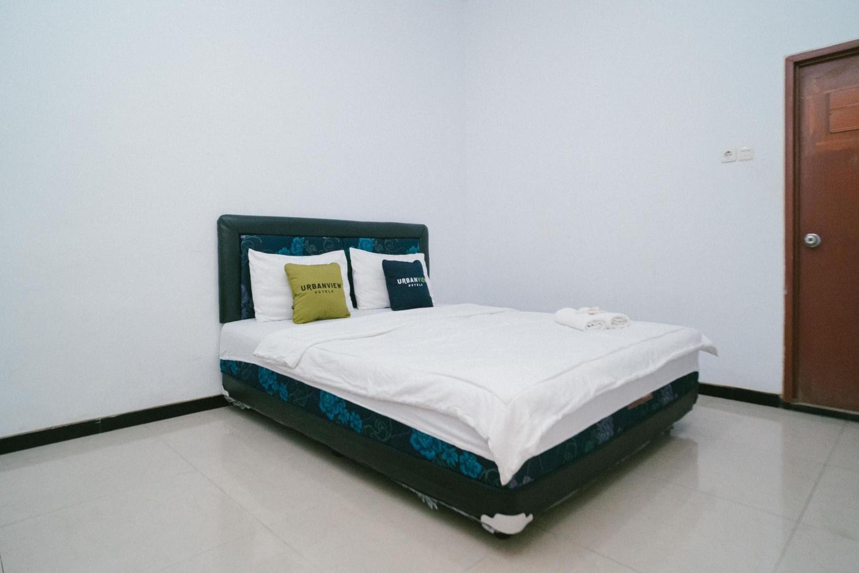 Urbanview Hotel Griya Surya Malang by RedDoorz