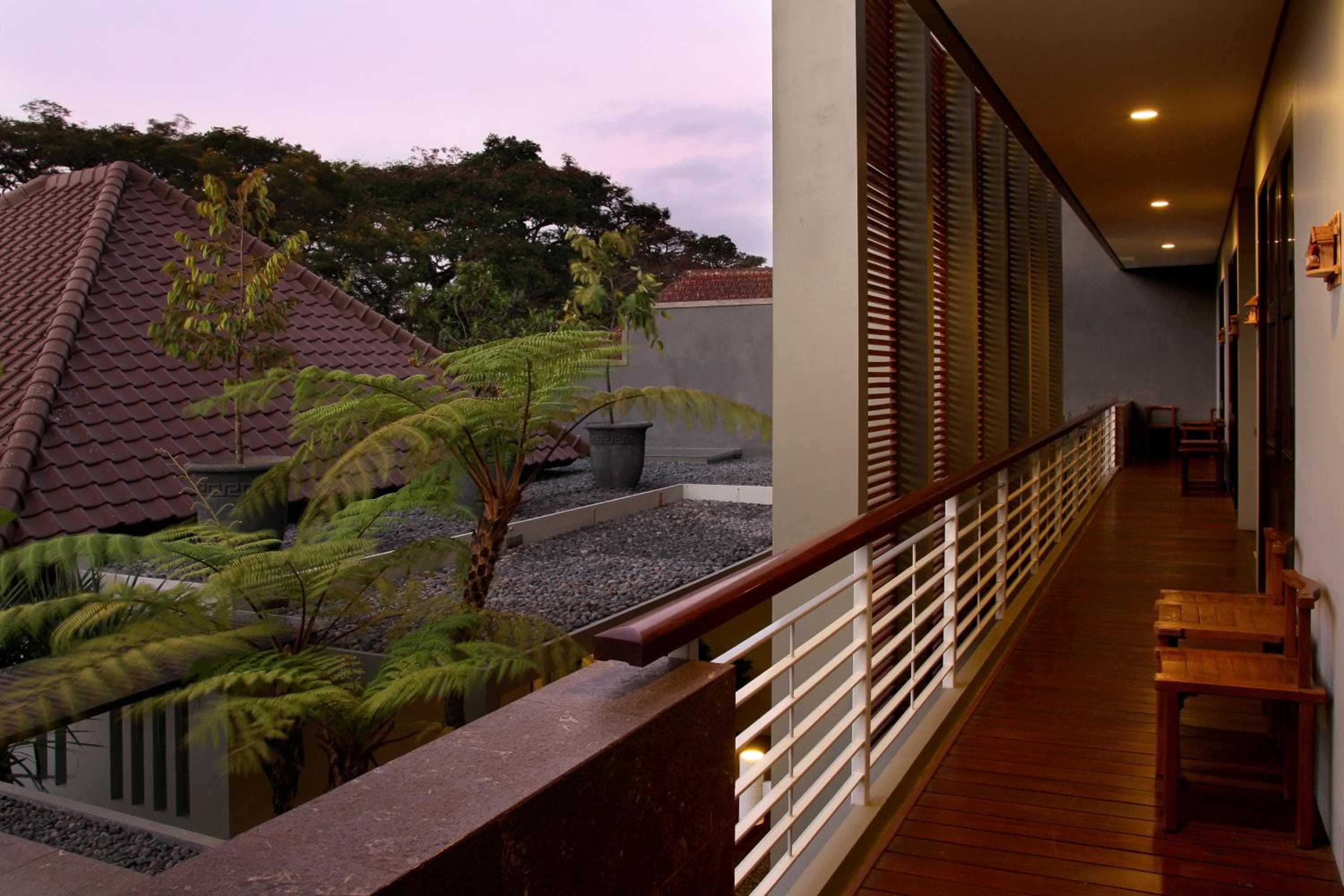 COZY Boutique Guest House