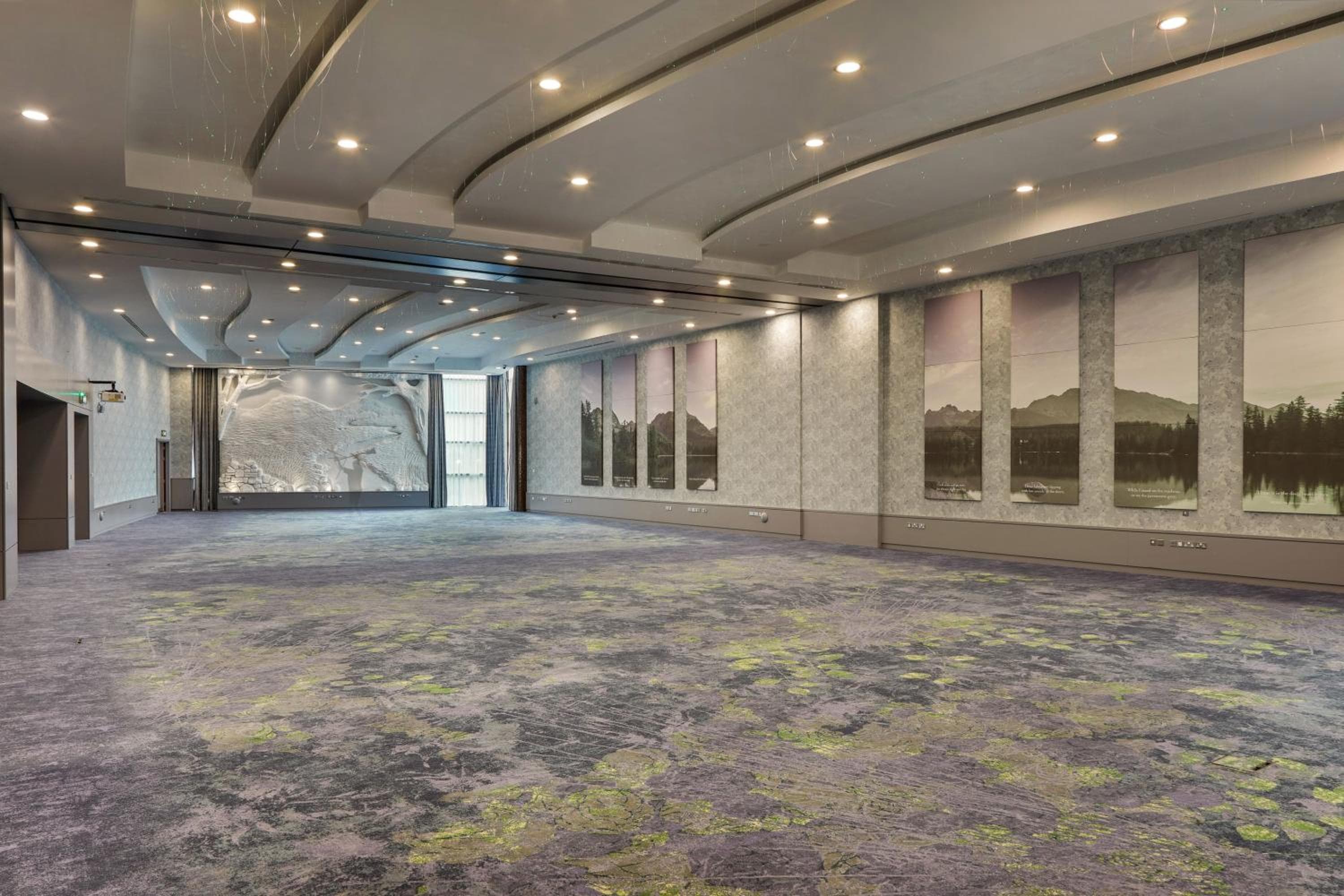 Crowne Plaza Dublin Blanchardstown by IHG