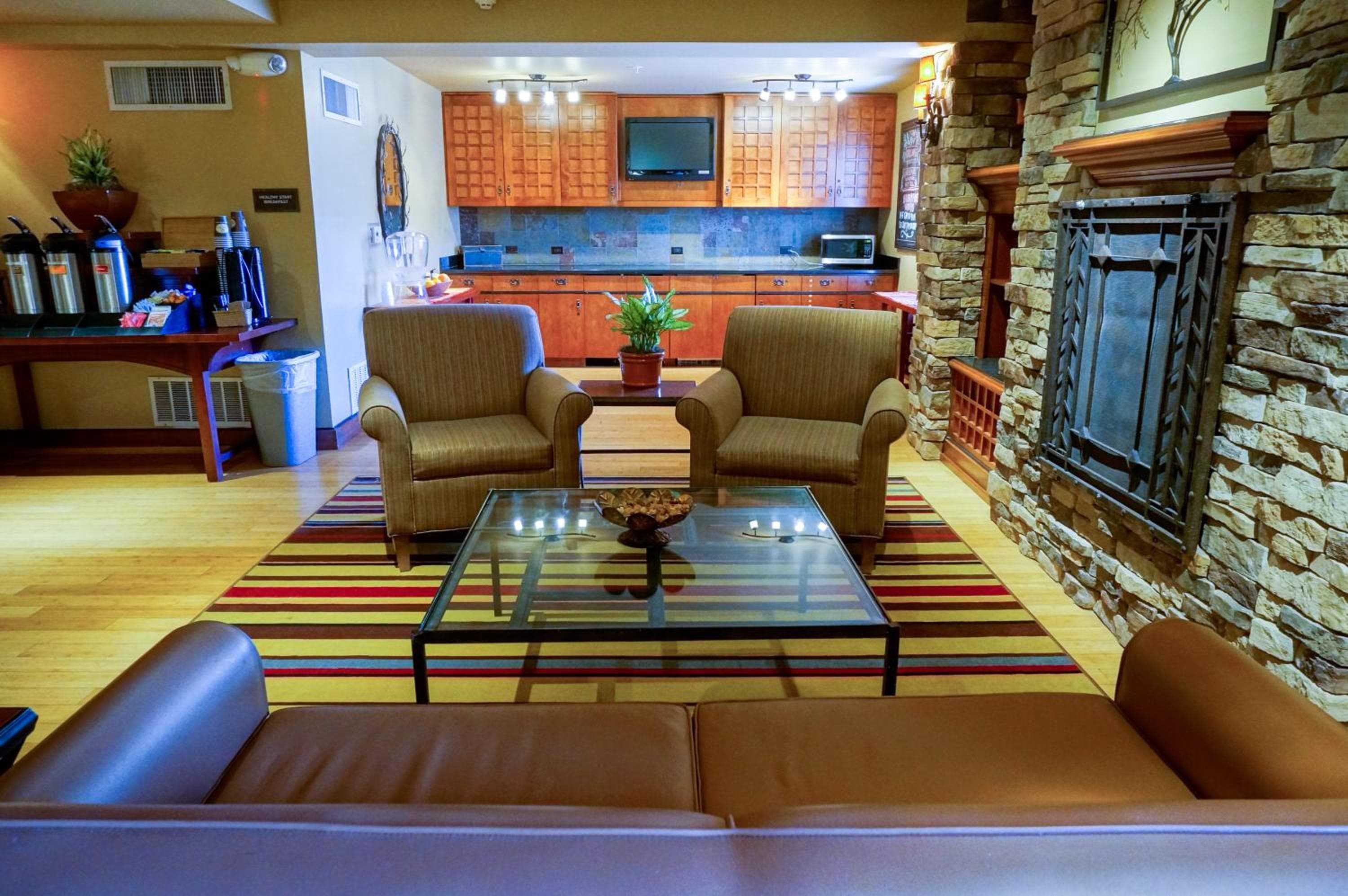 Larkspur Landing Extended Stay Suites Pleasanton