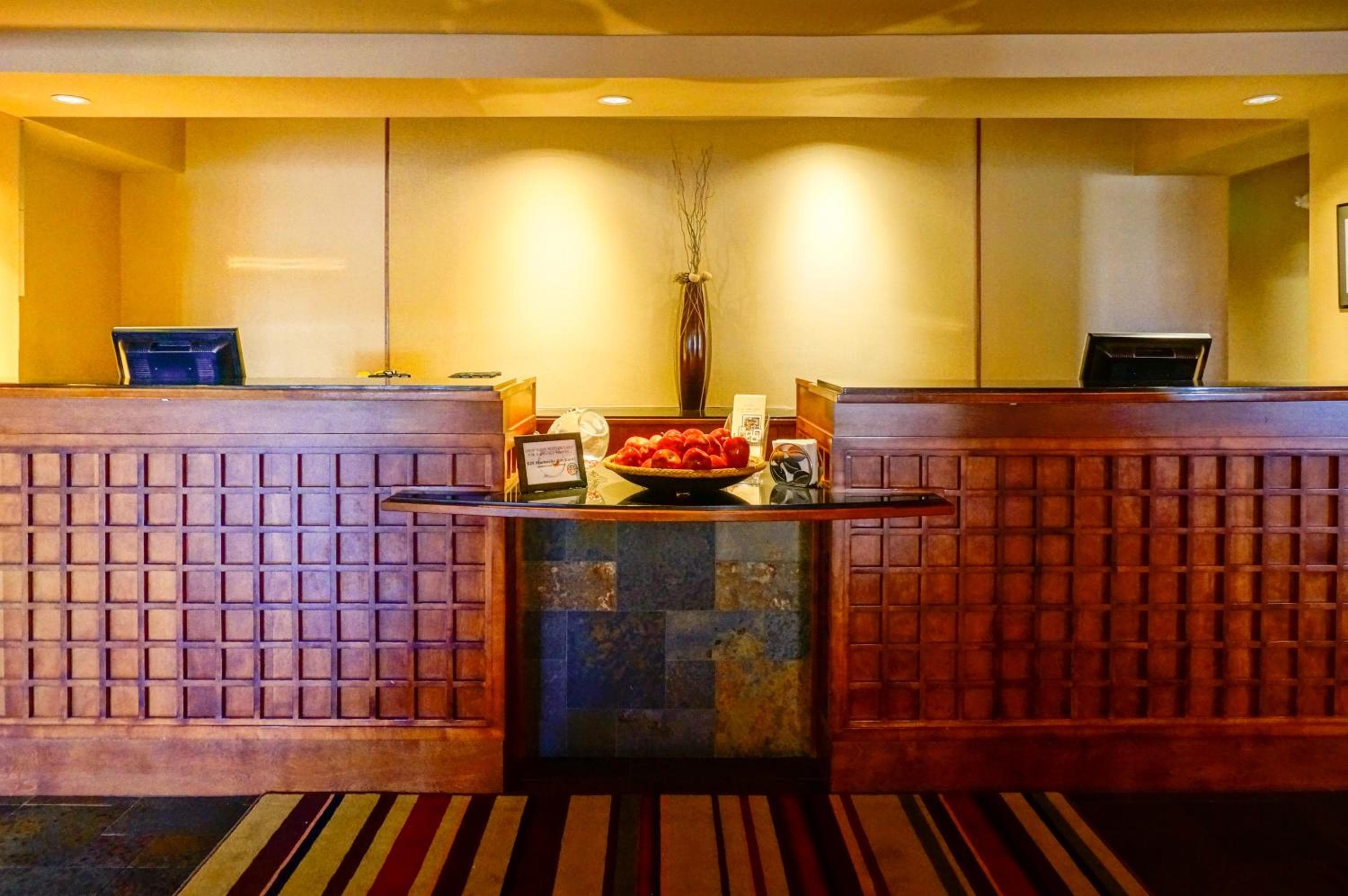 Larkspur Landing Extended Stay Suites Pleasanton