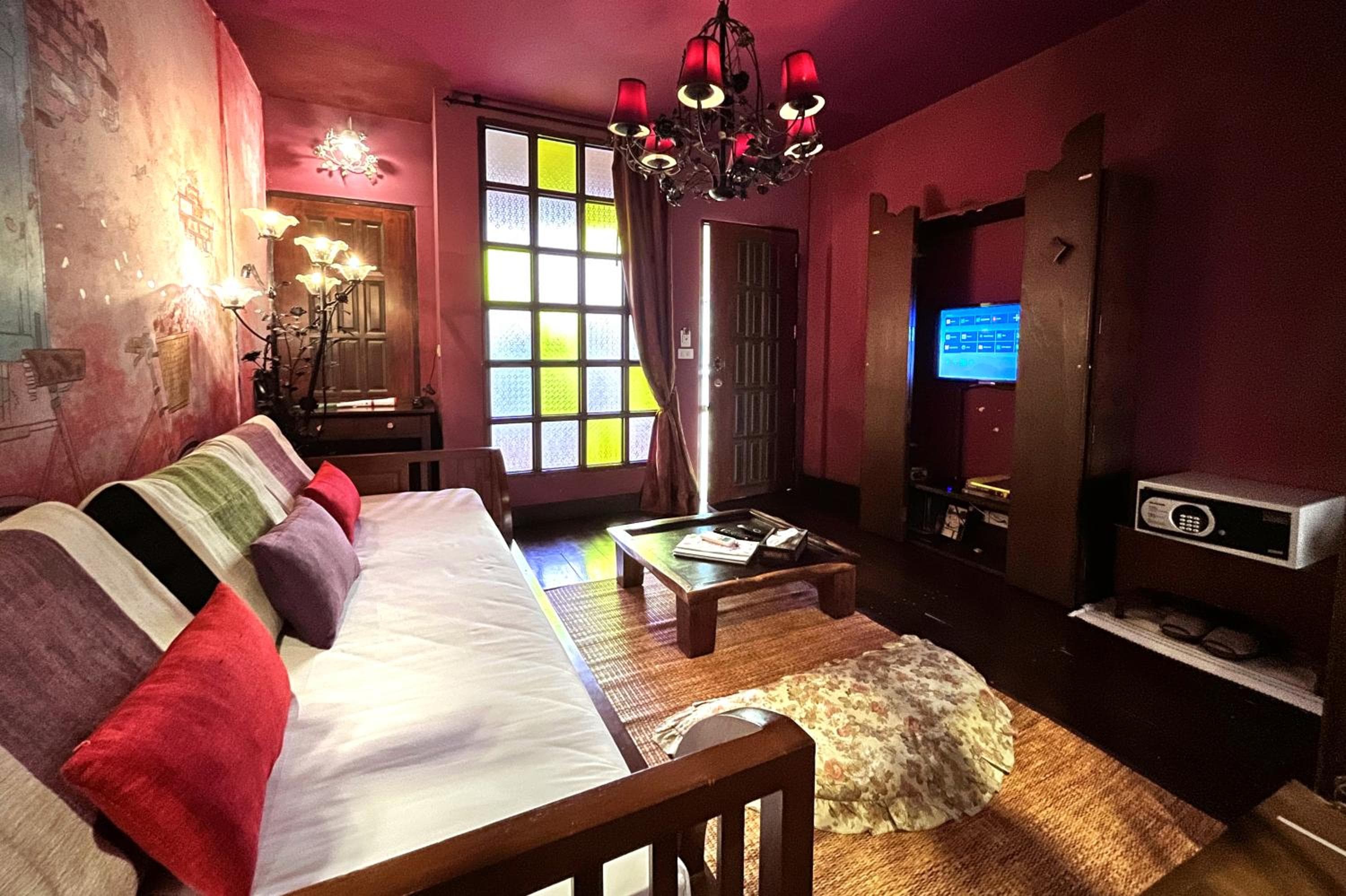 hotel room