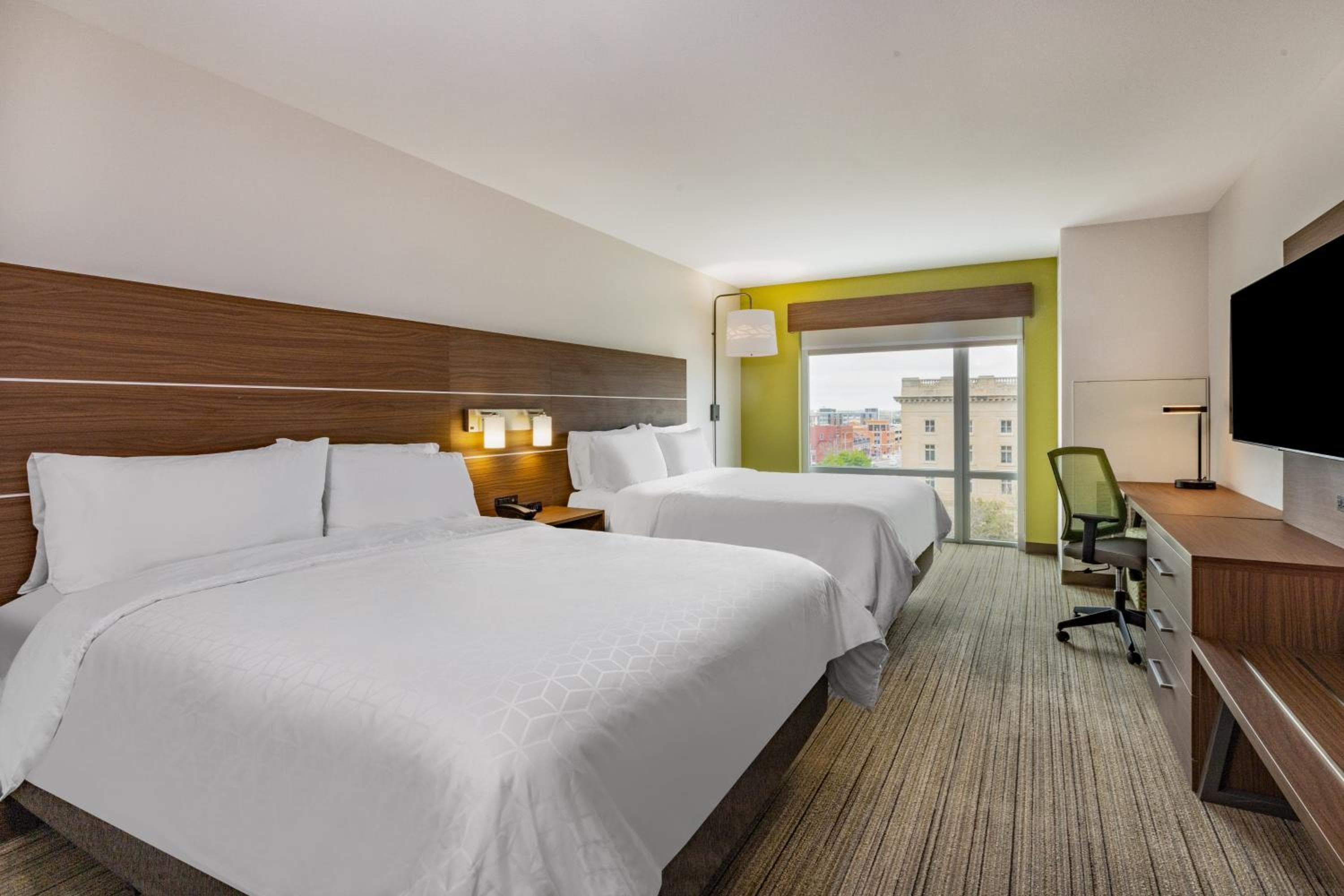 Holiday Inn Express & Suites - Lincoln Downtown by IHG