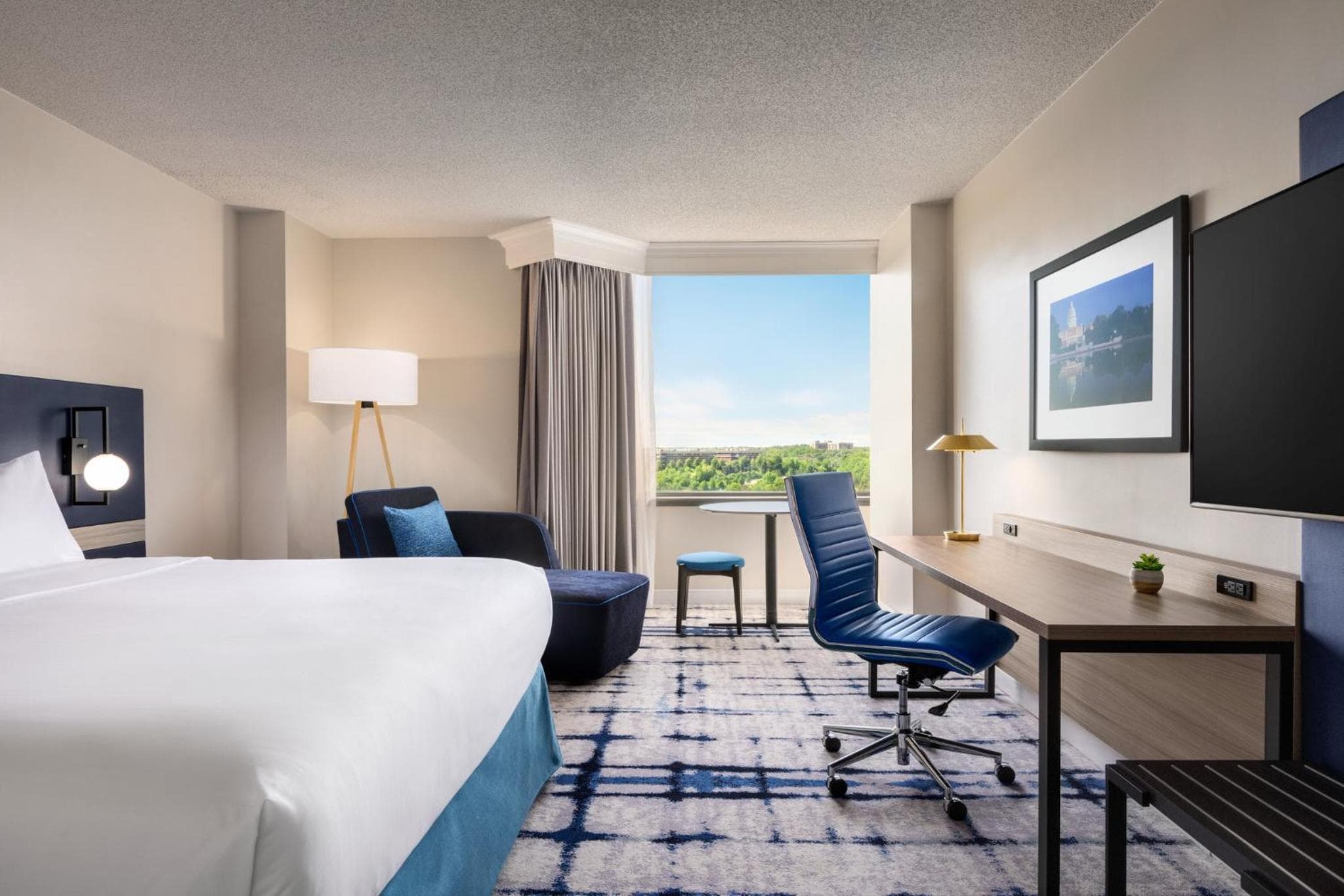 Crowne Plaza College Park - Washington DC by IHG
