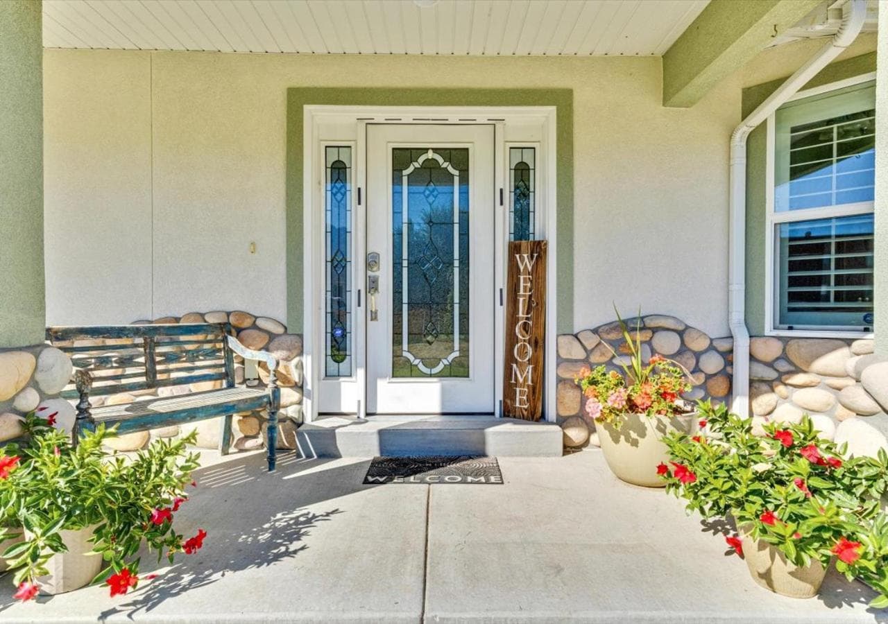 Play & Gather in Luxury,Pets too! Close to it Everything!