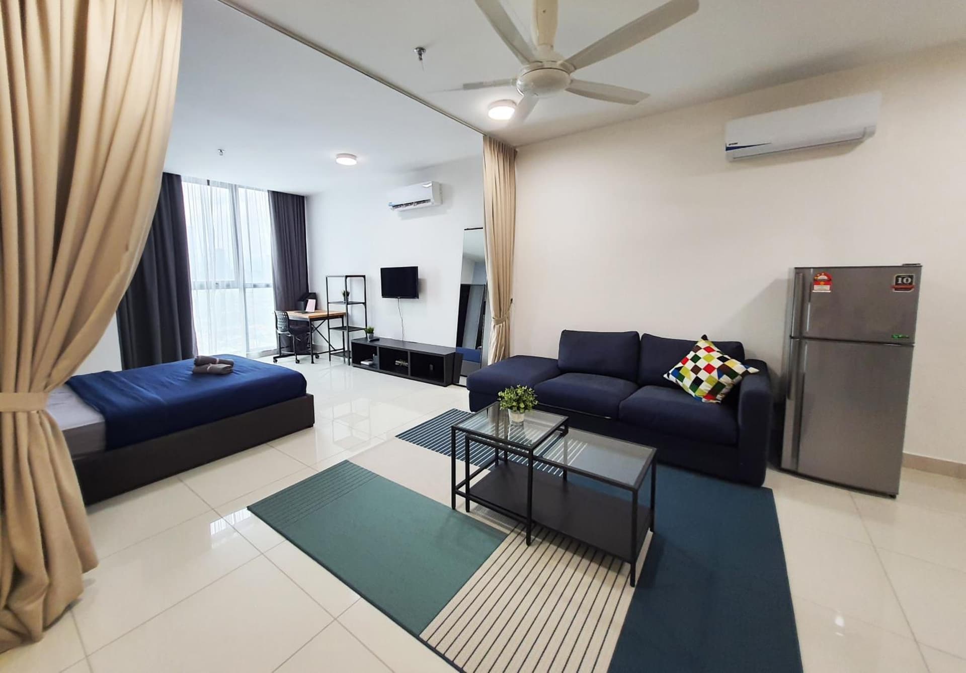 PJ Atria Sofo by SkyLimit Suites