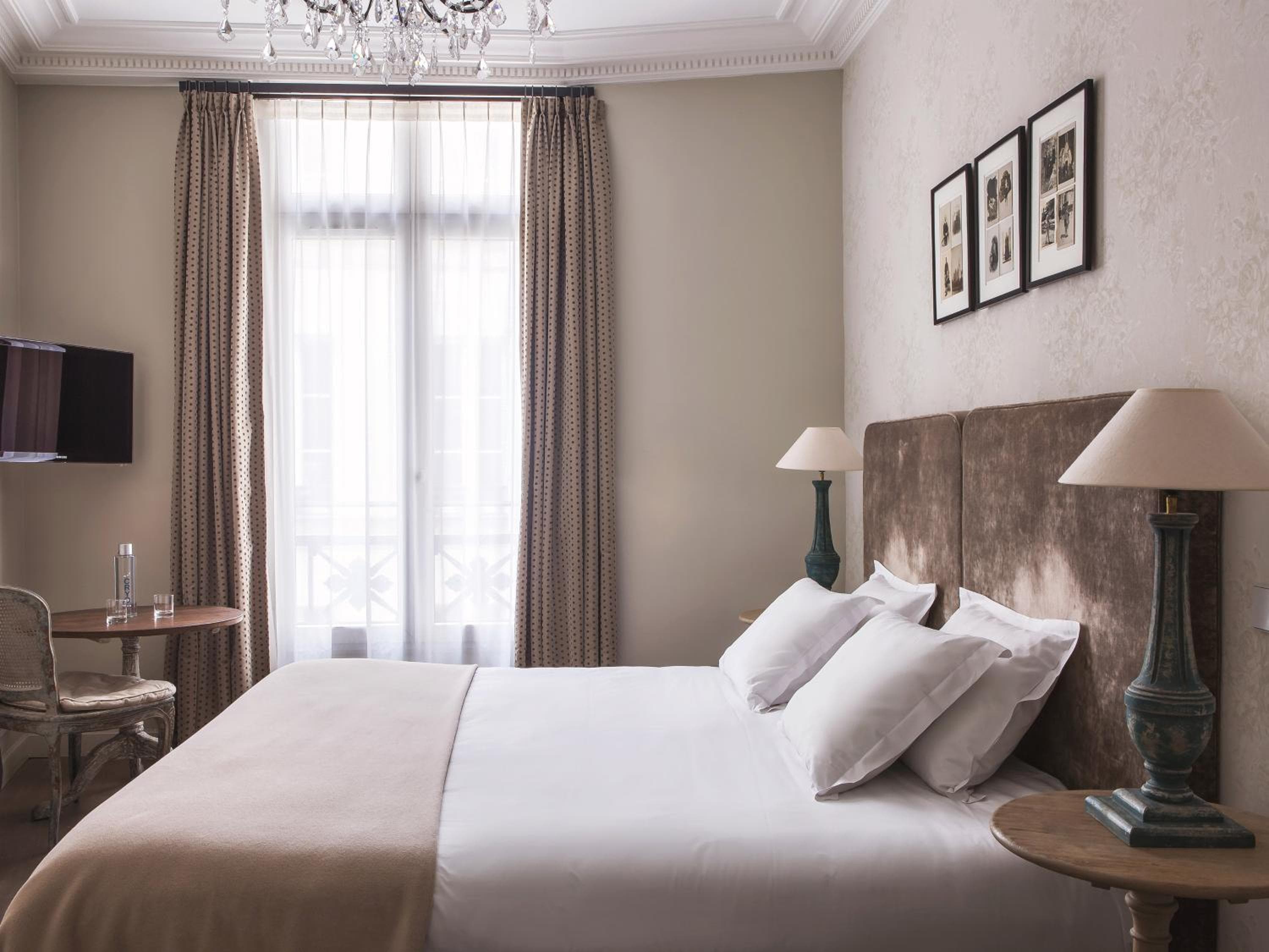 New Hotel Roblin