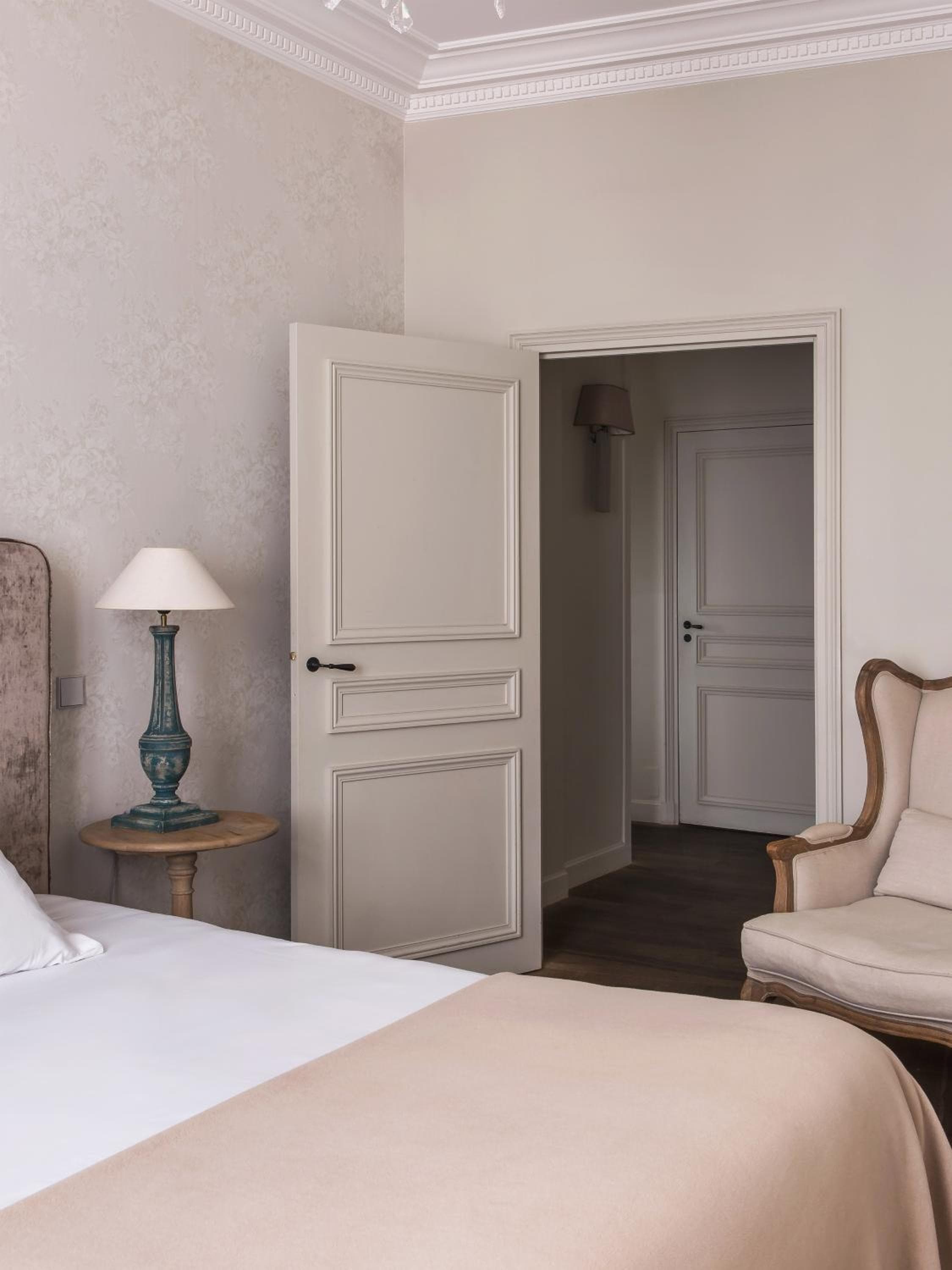 New Hotel Roblin