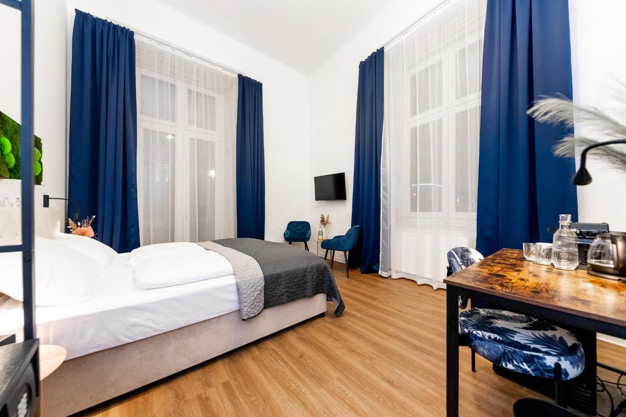 Adagio Downtown Rooms