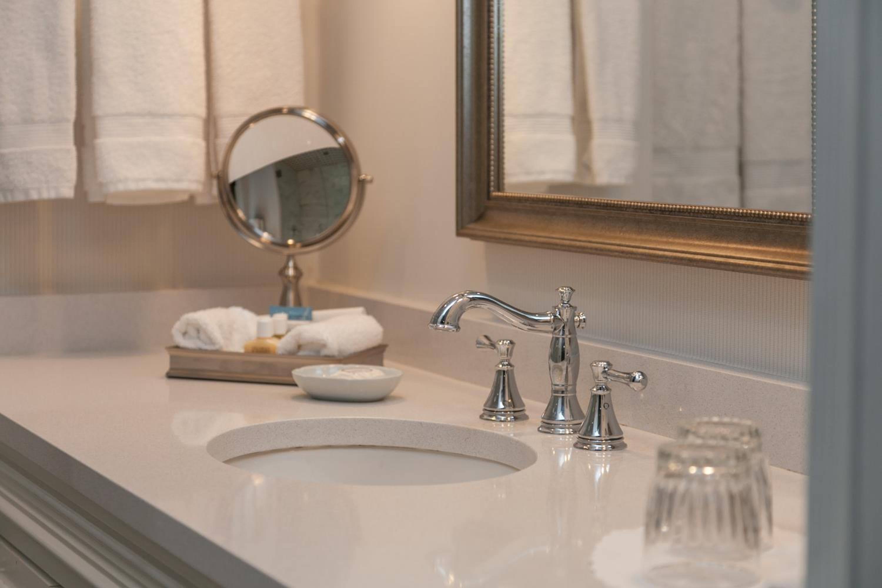 John Rutledge House Inn