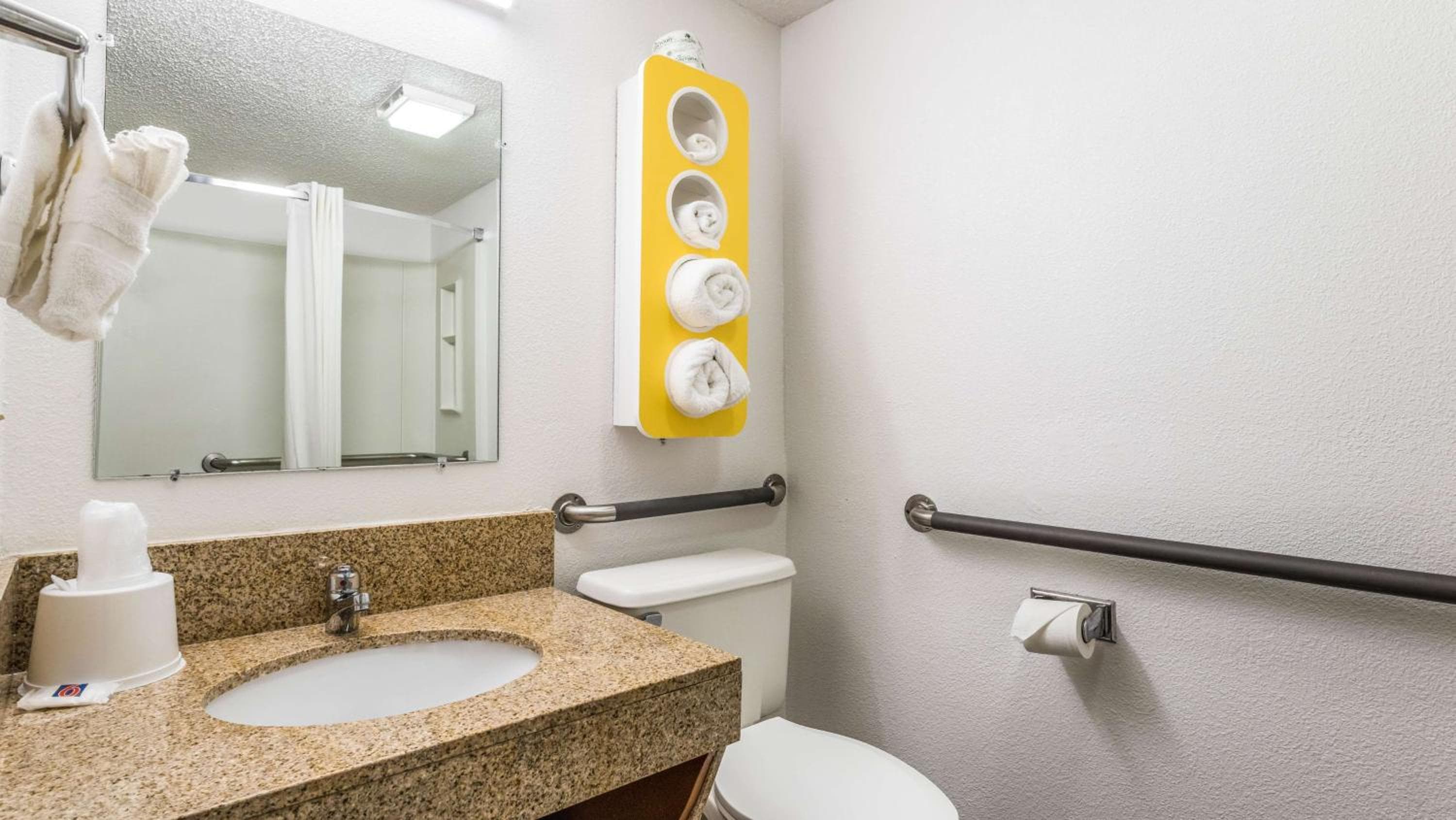 Motel 6-Elk Grove Village, IL
