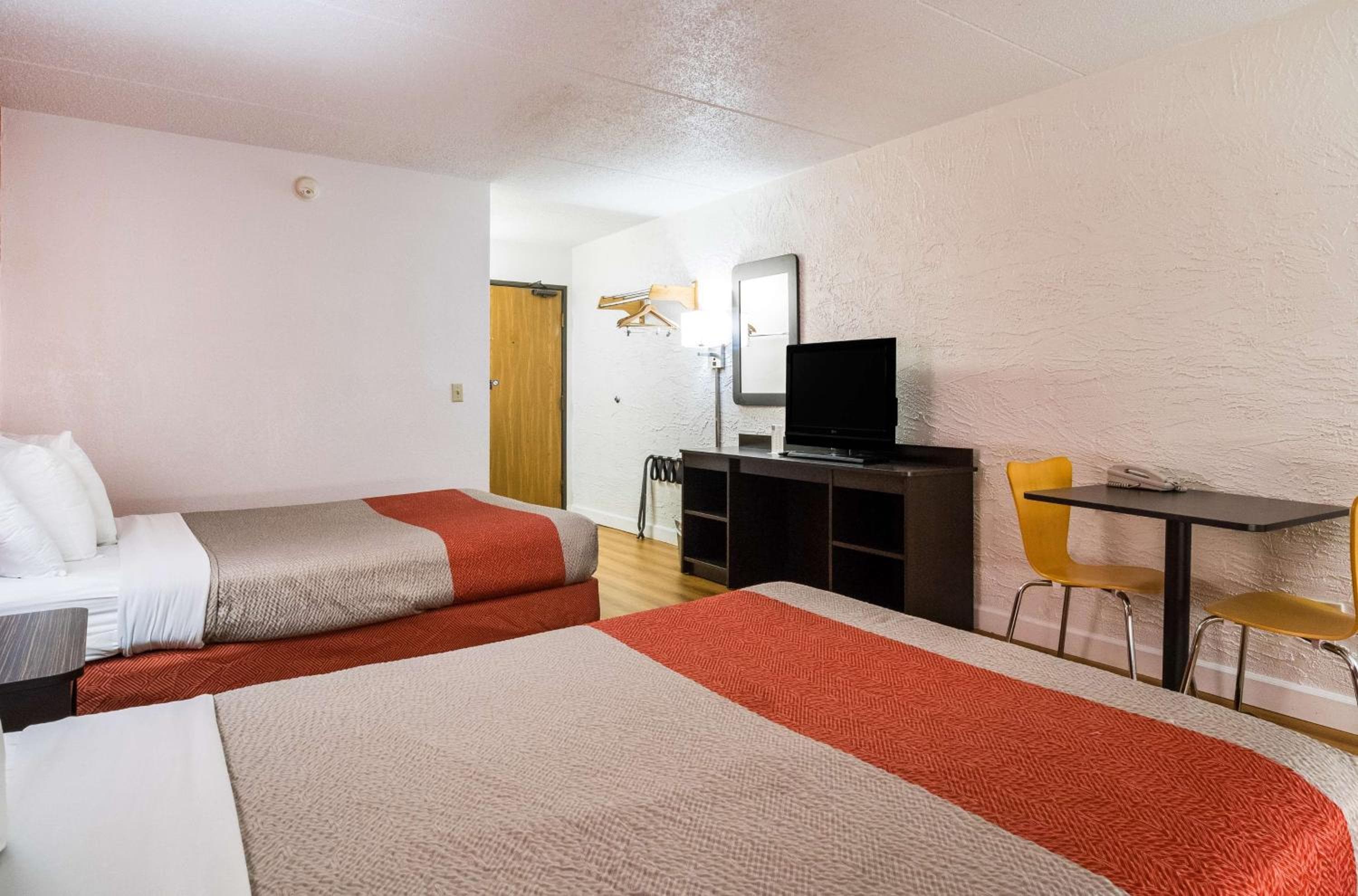 Motel 6-Prospect Heights, IL