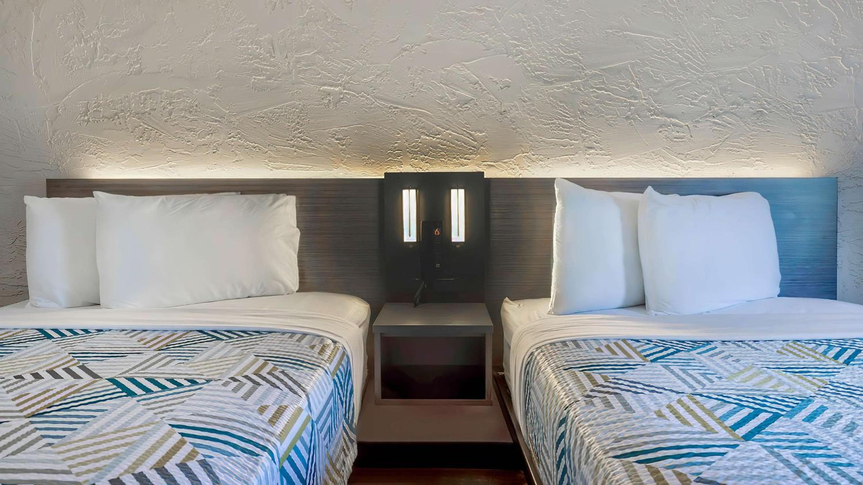 Motel 6-Milwaukee, WI - Glendale