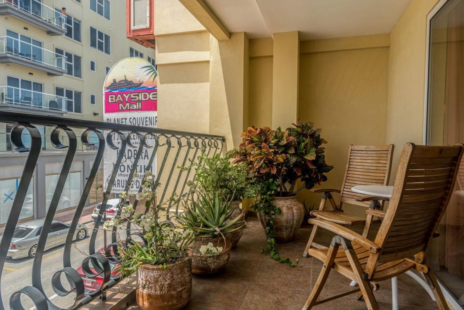 Bay Harbor Luxury 1 bedroom apartments