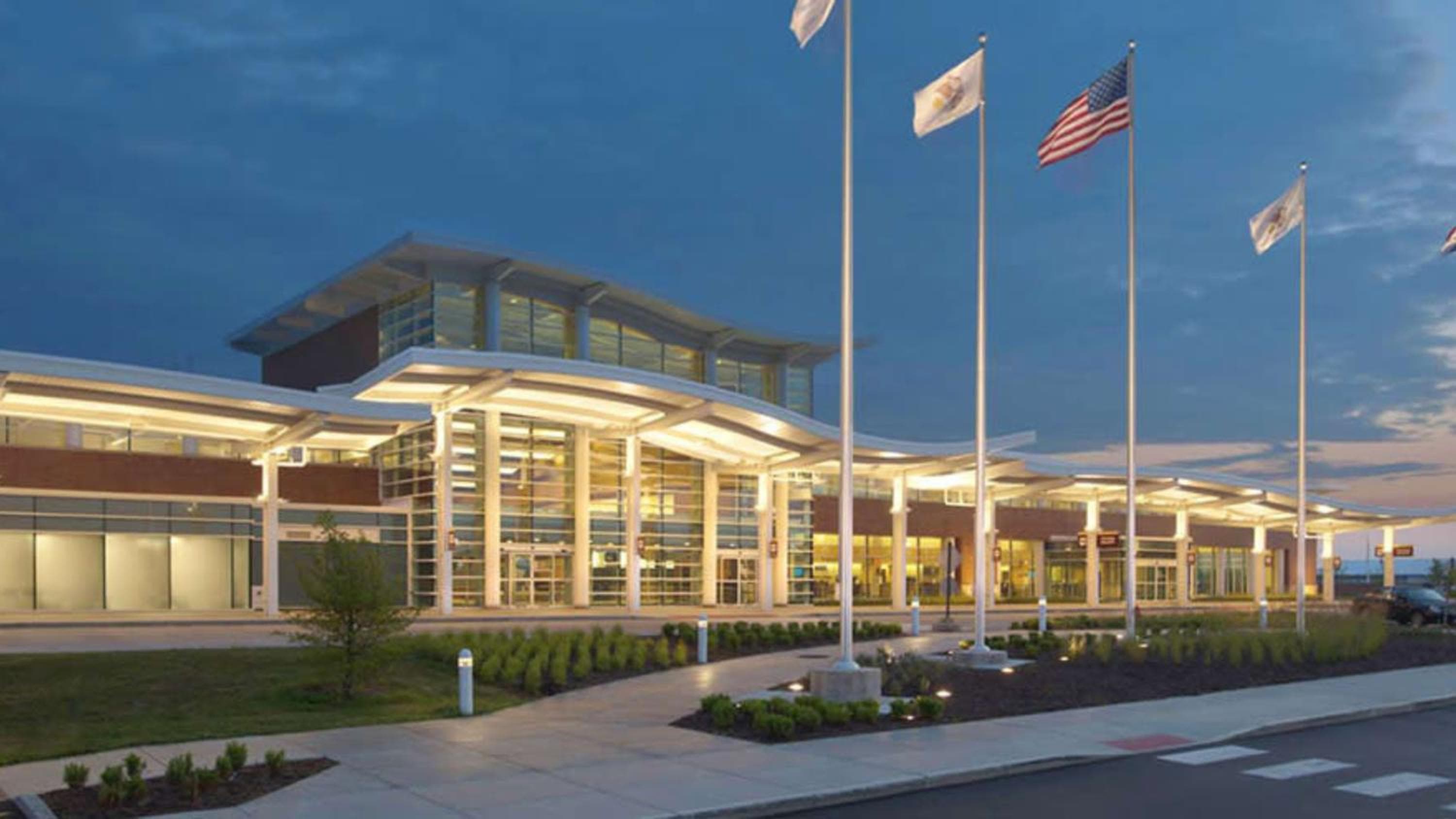Holiday Inn Express & Suites Morton Peoria Area by IHG