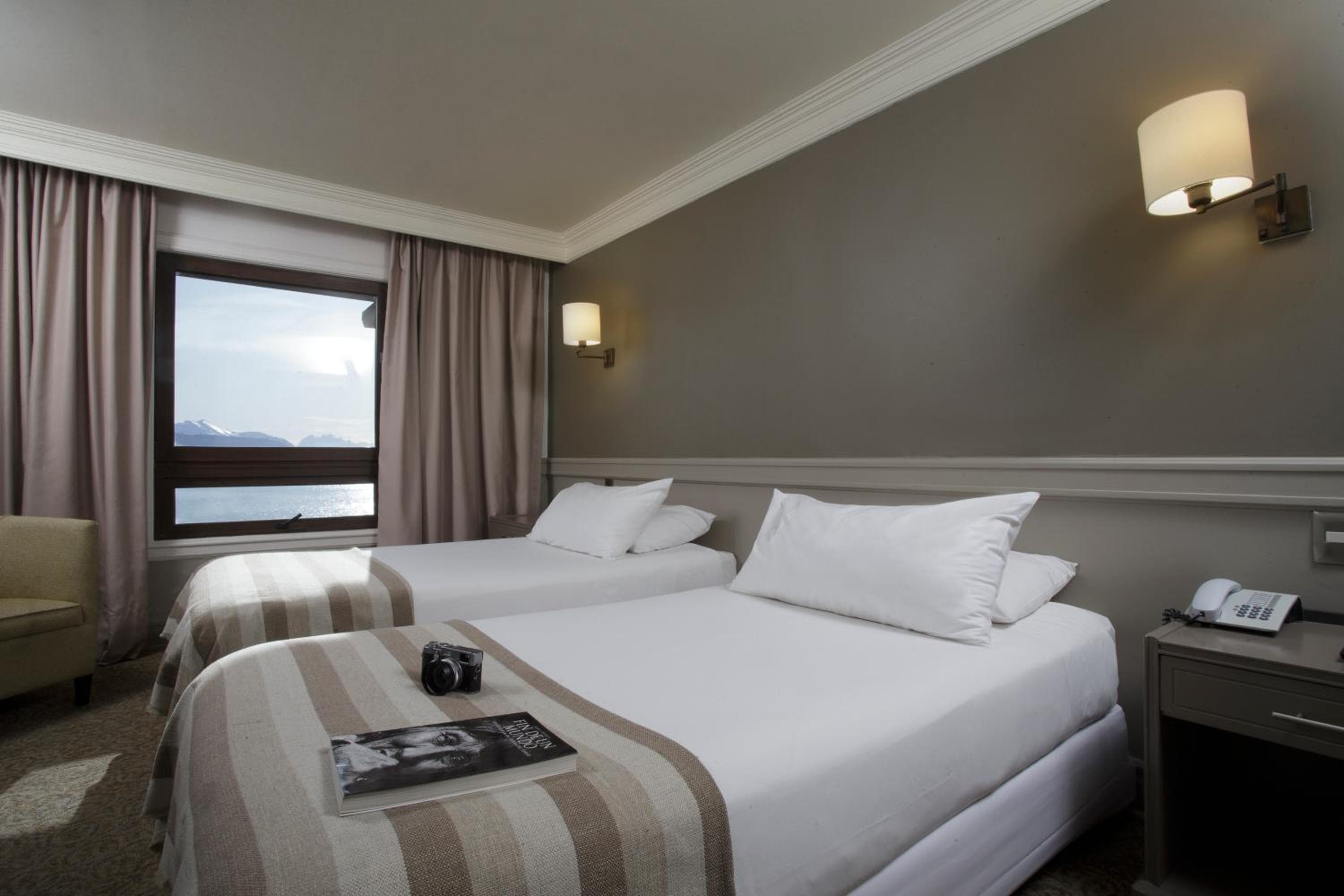 Hotel Costa Australis