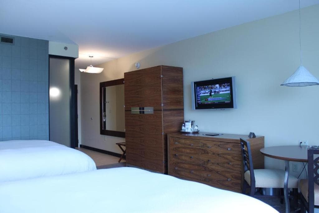 Bally's Evansville Casino & Hotel