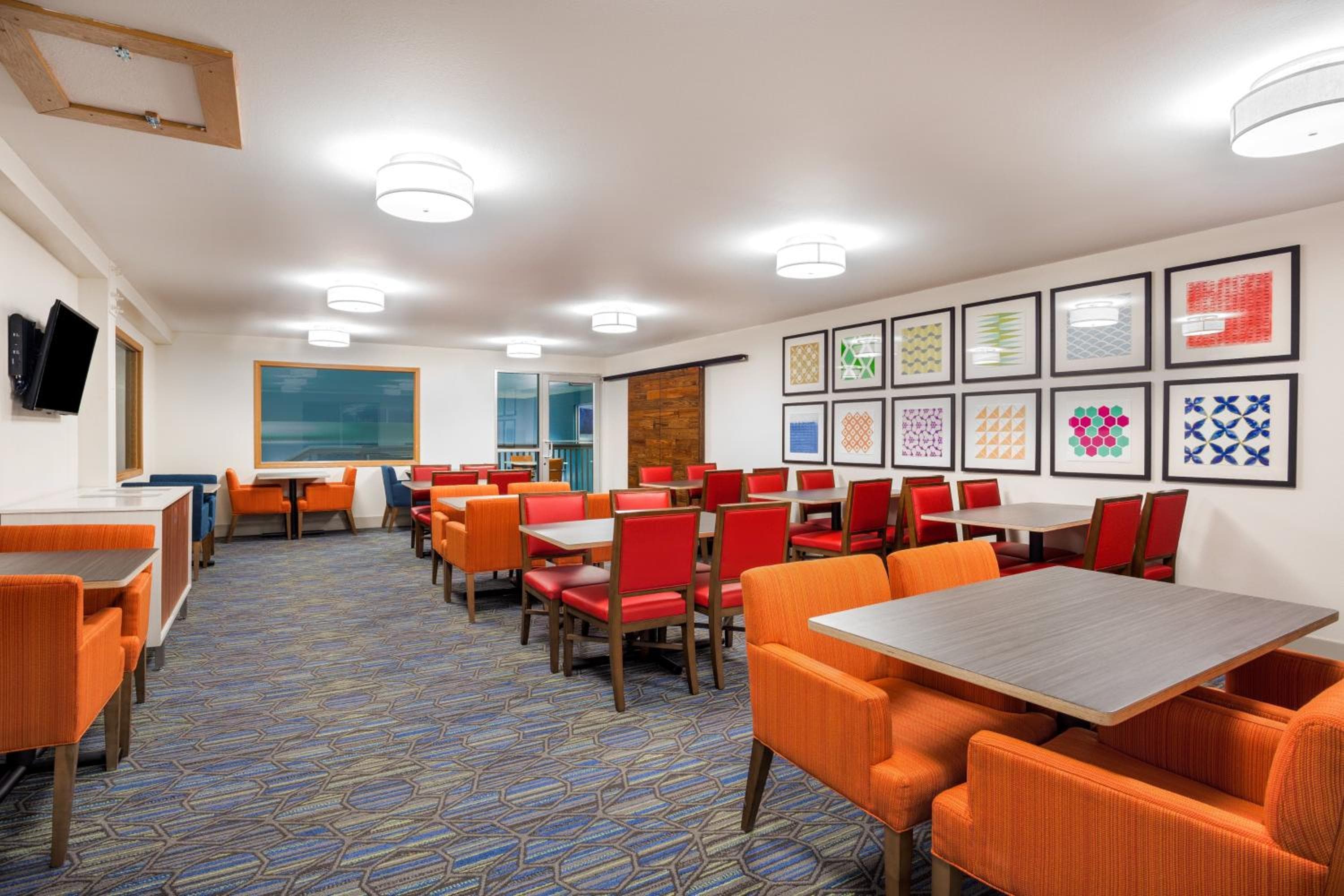 Holiday Inn Express Wisconsin Dells by IHG