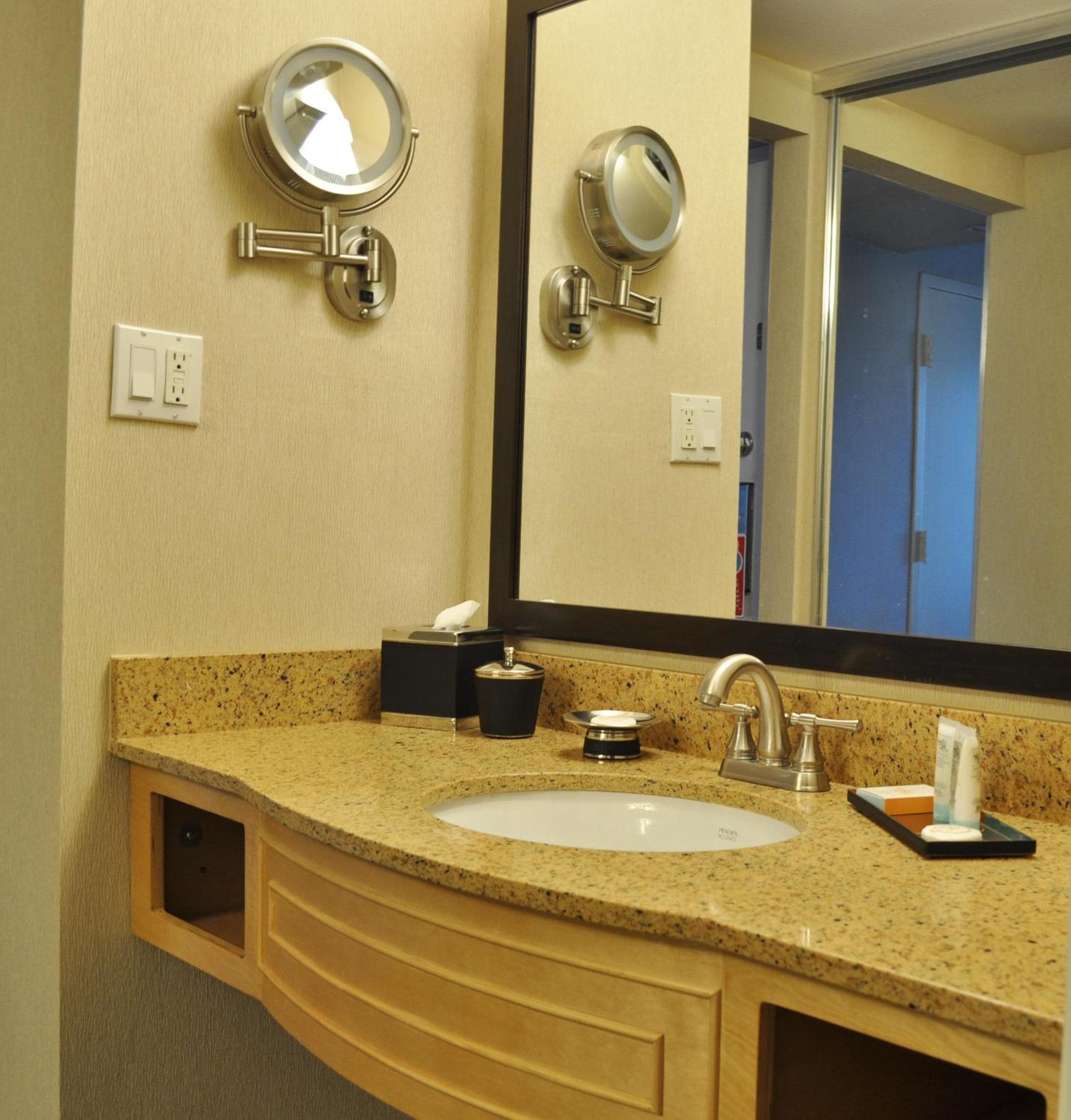 Inn by the Sea, La Jolla