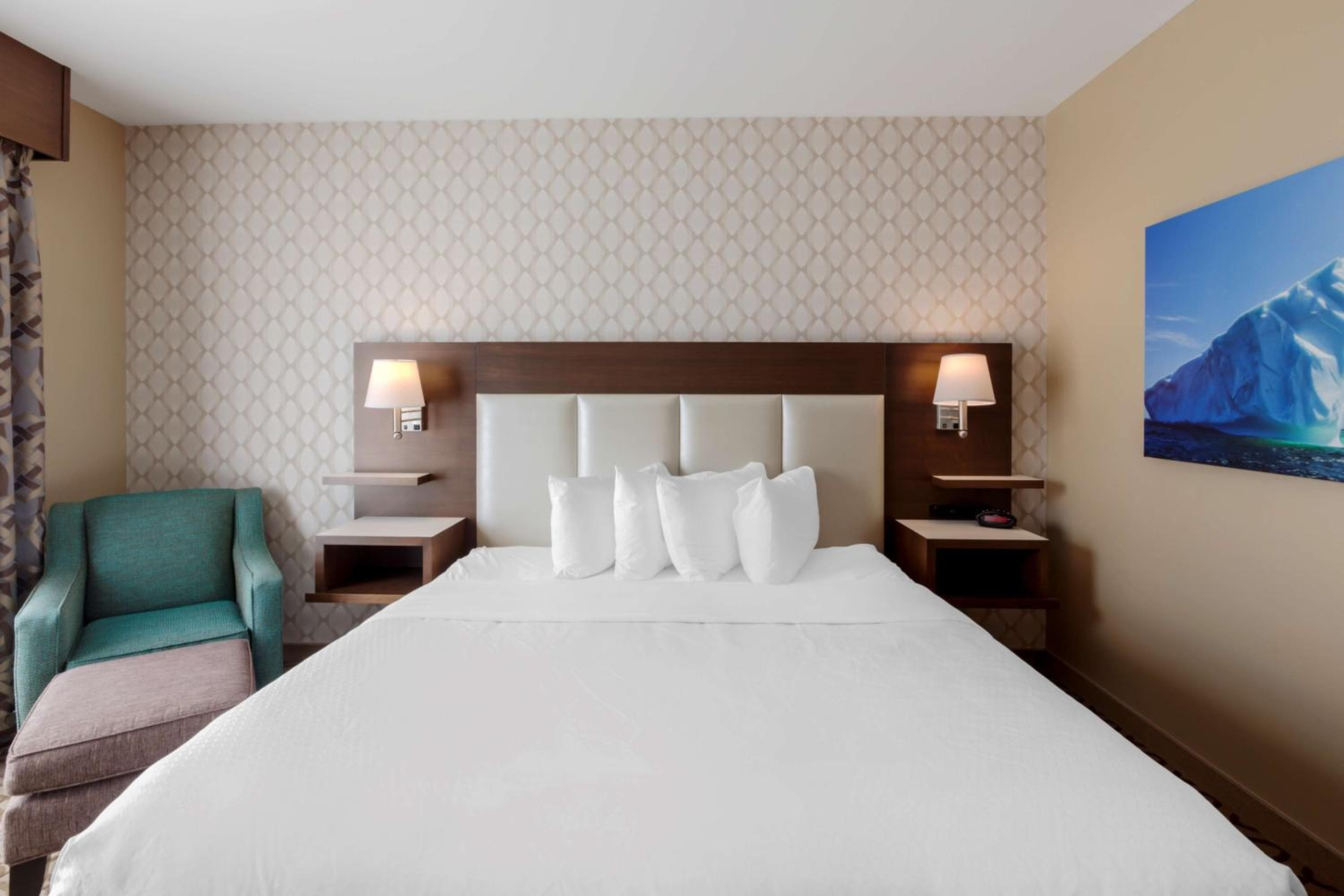 Best Western Plus St. John's Airport Hotel and Suites