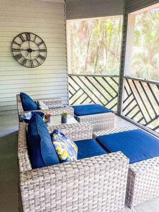 The Bromeliad at Turtle Cove Villas