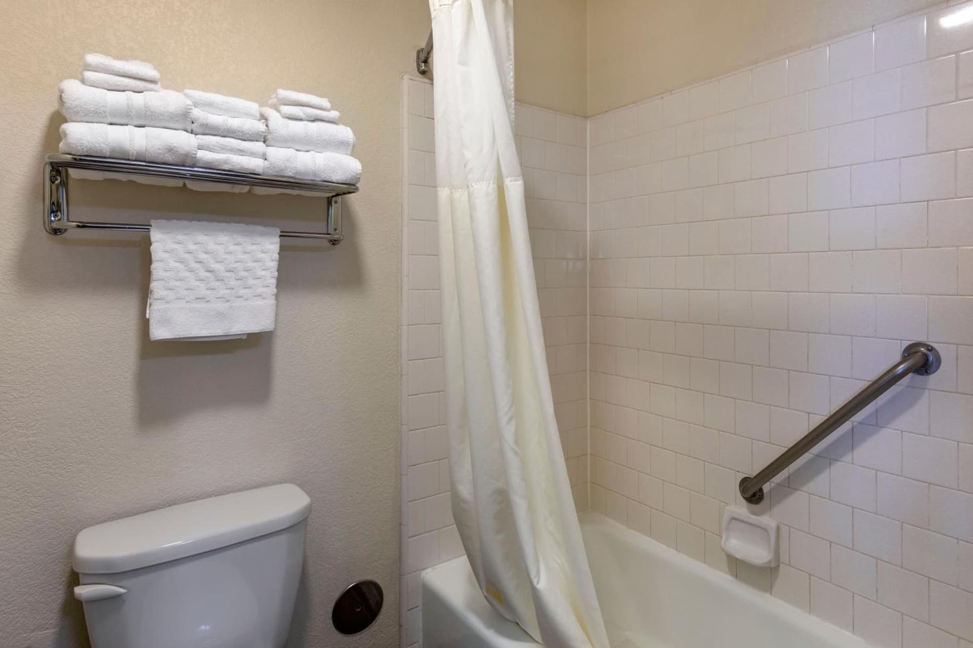 Best Western Town & Country Lodge