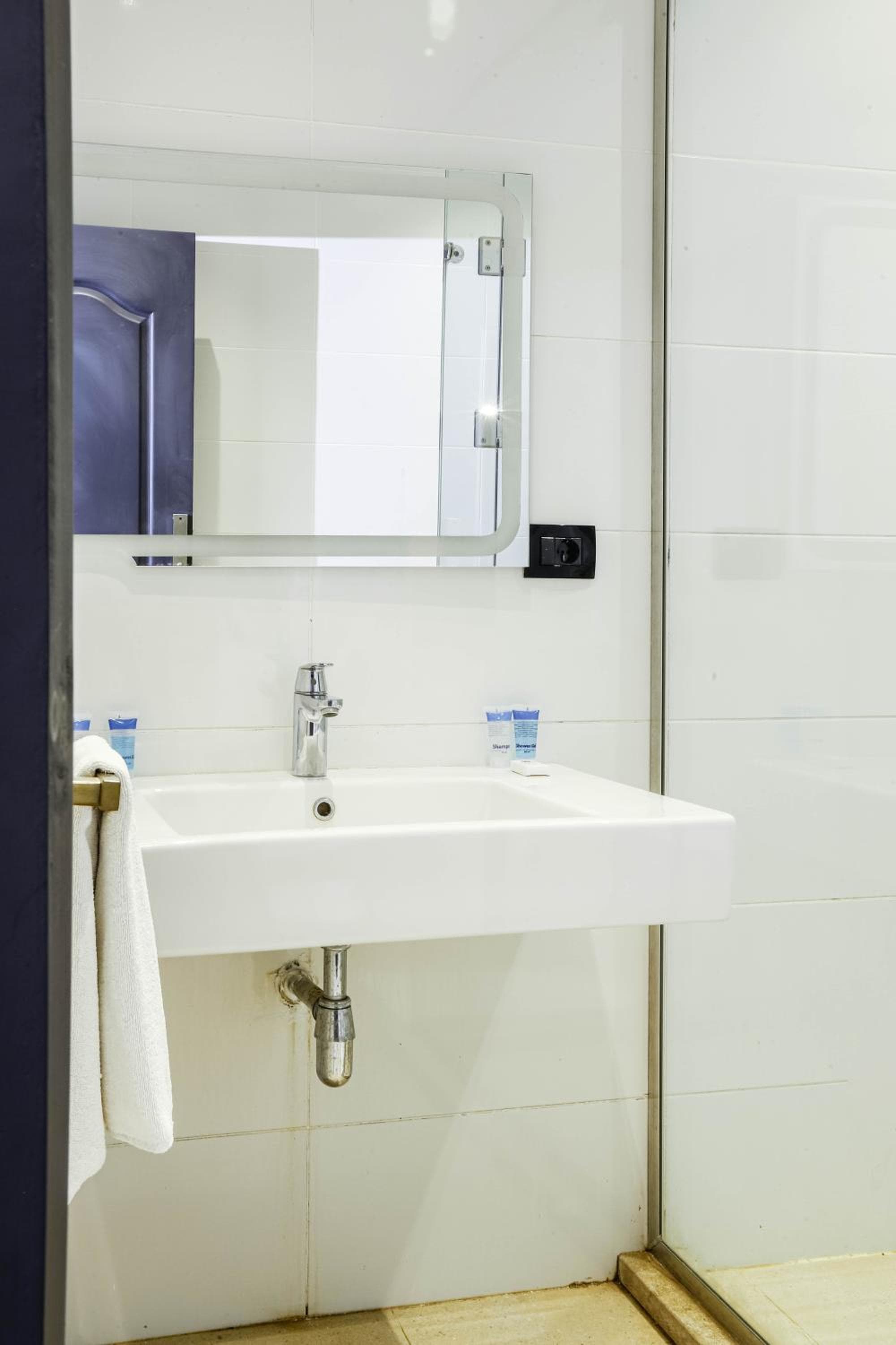 NewCity Hotel & Suites