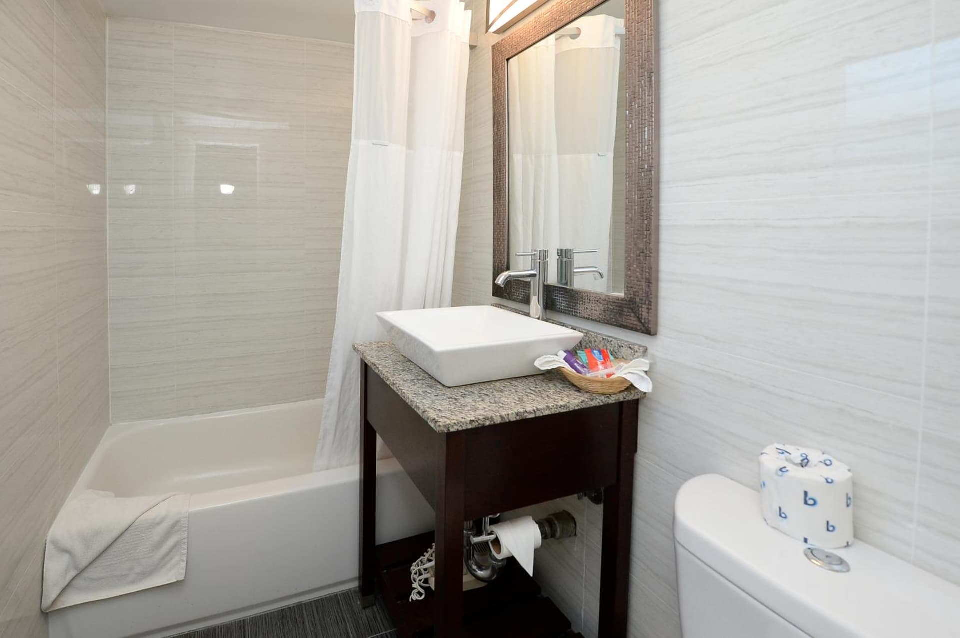 Americas Best Value Inn at Central Valley-Woodbury