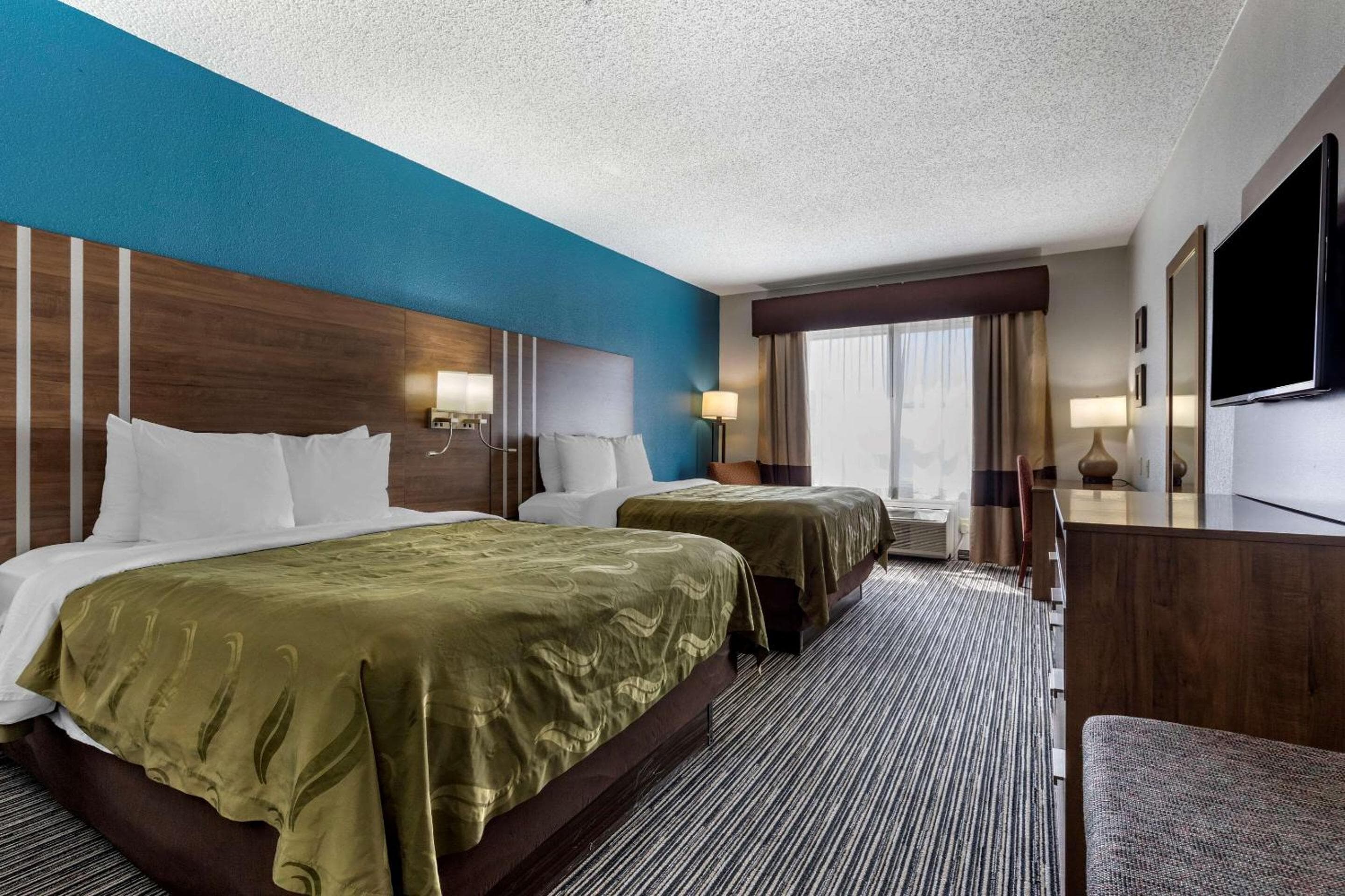 Quality Inn & Suites I-35 E-Walnut Hill