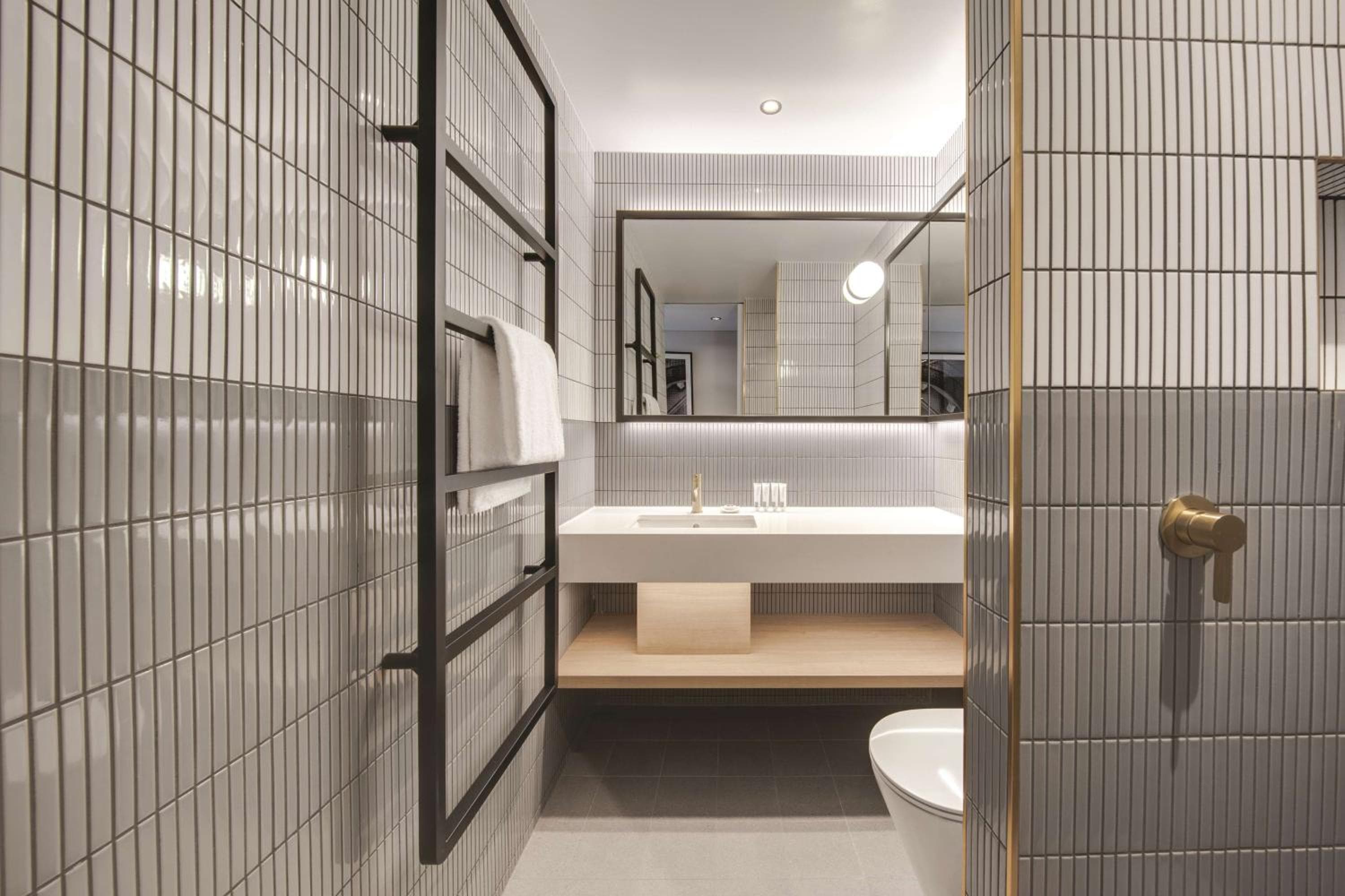 Vibe Hotel Sydney Darling Harbour