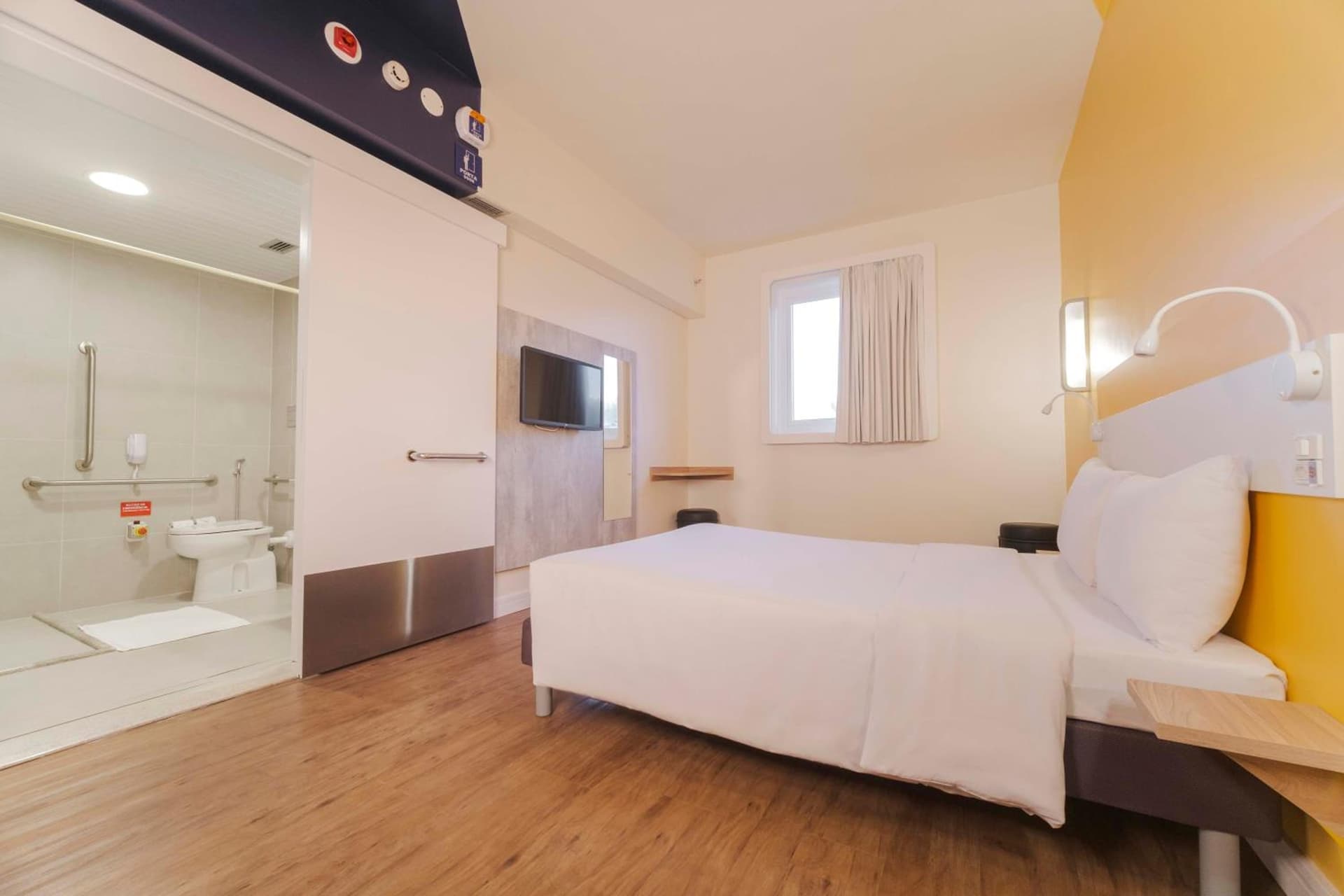 Ibis Budget Farroupilha