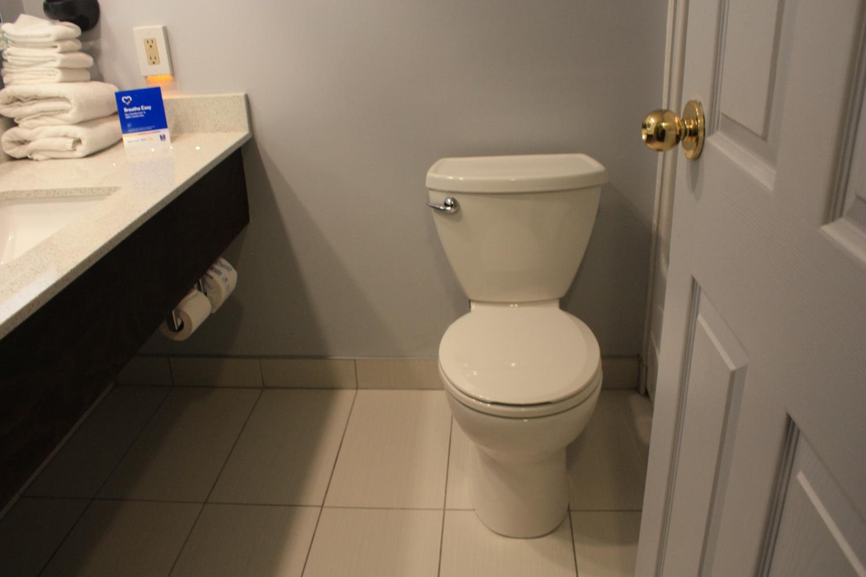 Comfort Inn & Suites Calgary - University