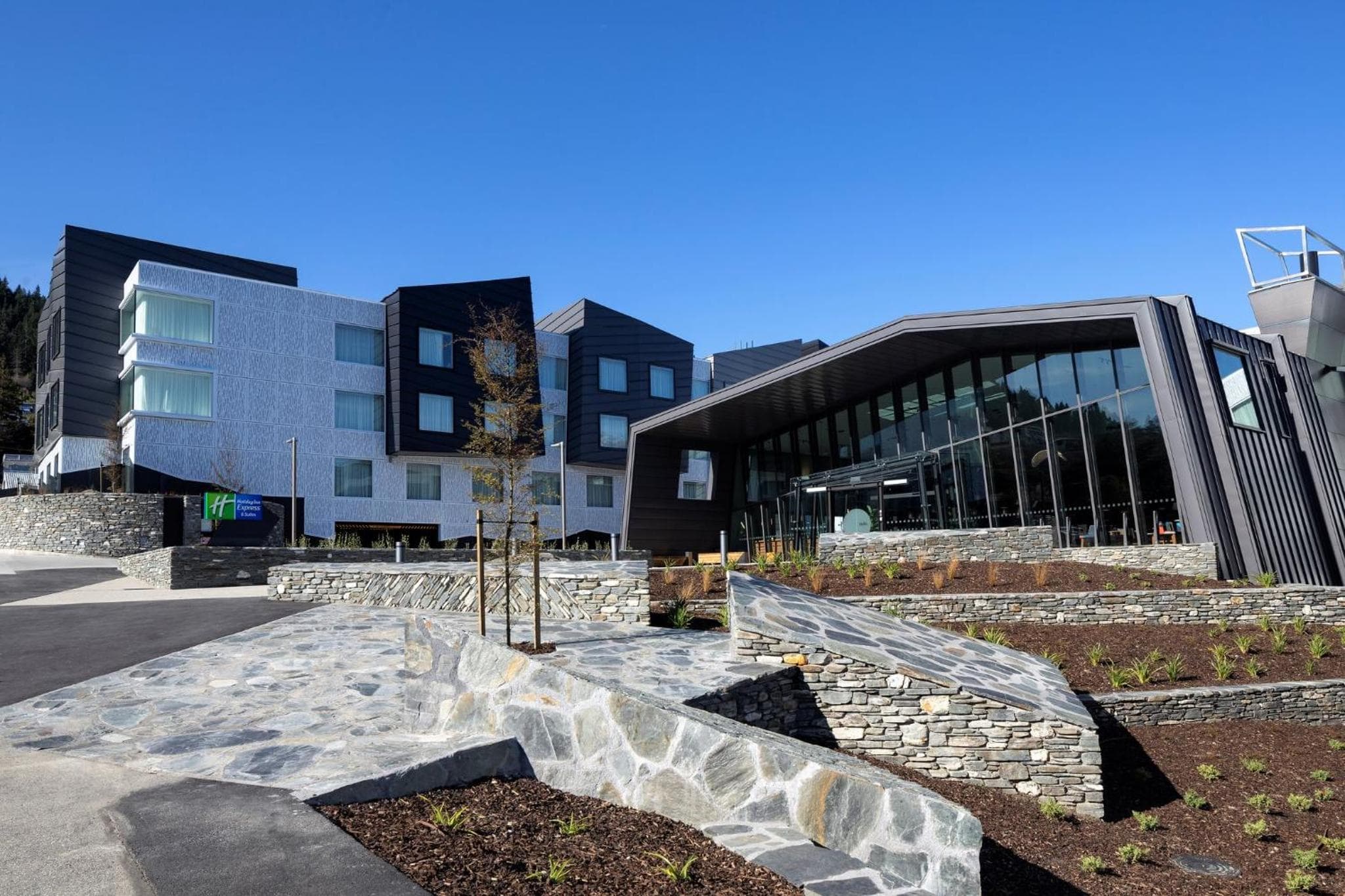 voco Queenstown by IHG
