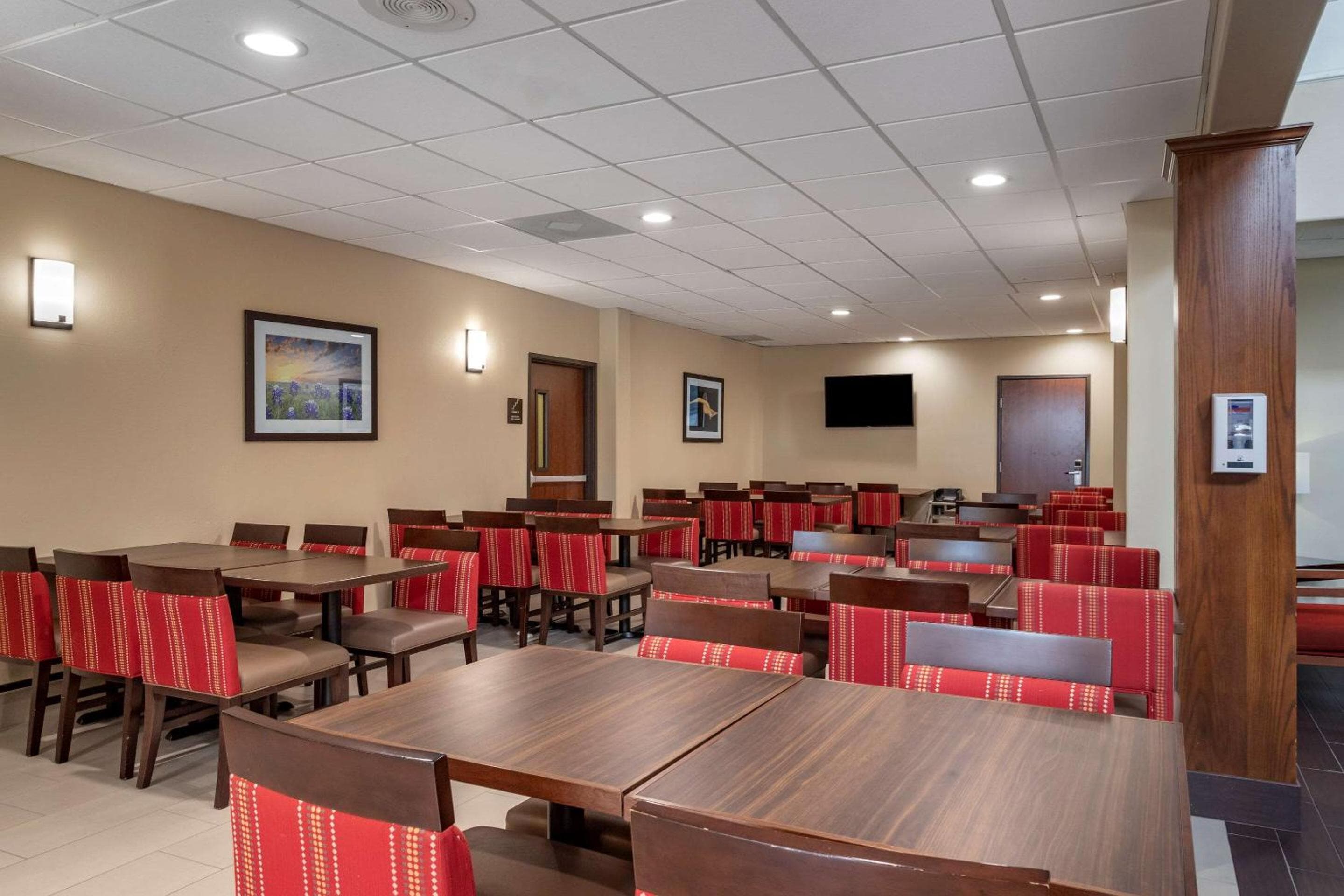 Comfort Suites Houston near Medical Center- NRG Stadium