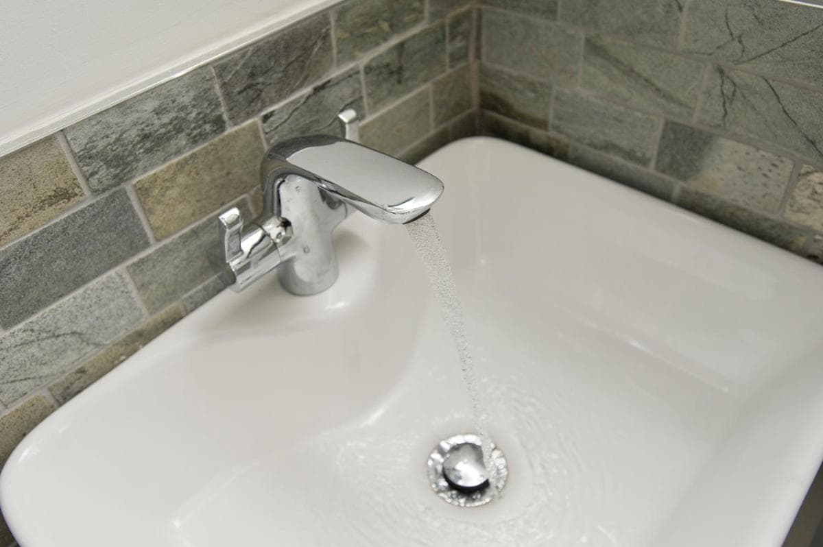 Market Street Apartments - City Centre Modern 1bedroom Apartments with NEW WIFI and Very Close to Tram