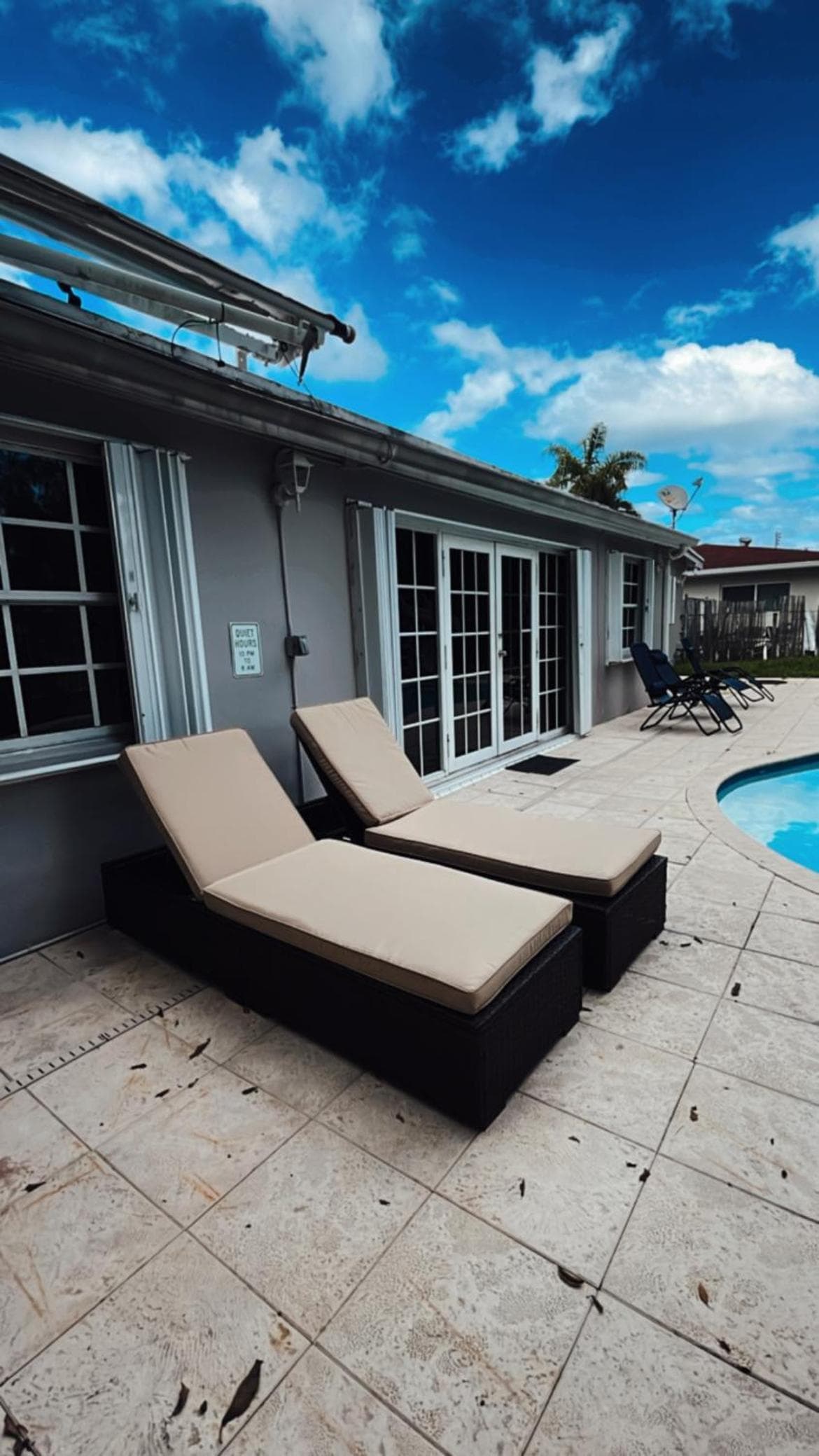 Pool House on the Water 2