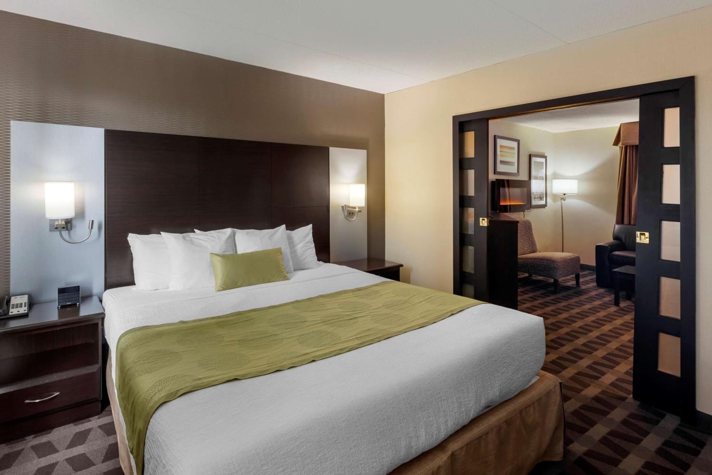 Best Western Plus Leamington Hotel & Conference Centre