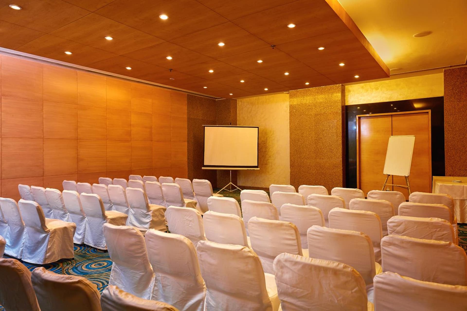 meeting & event spaces