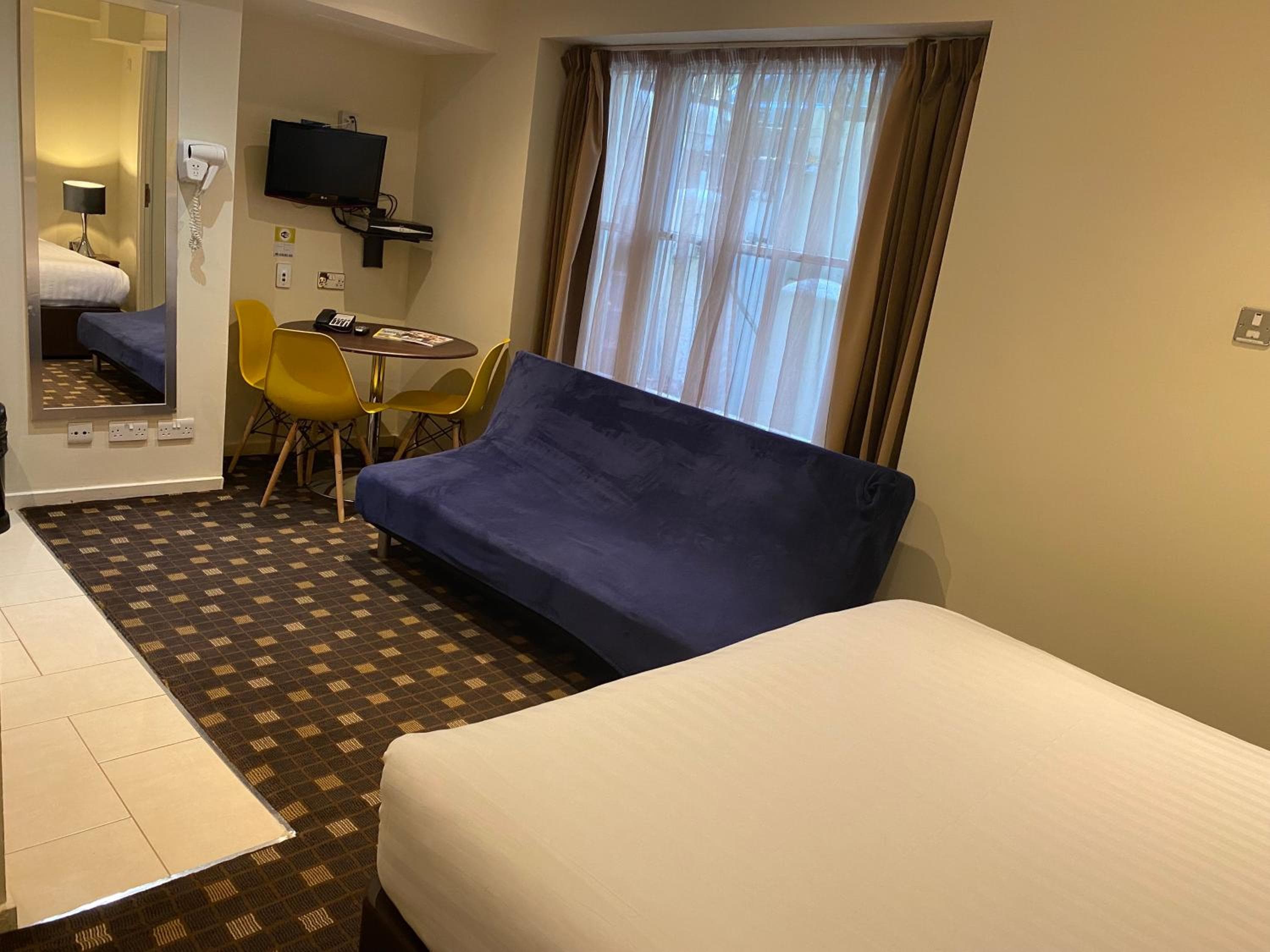 hotel room