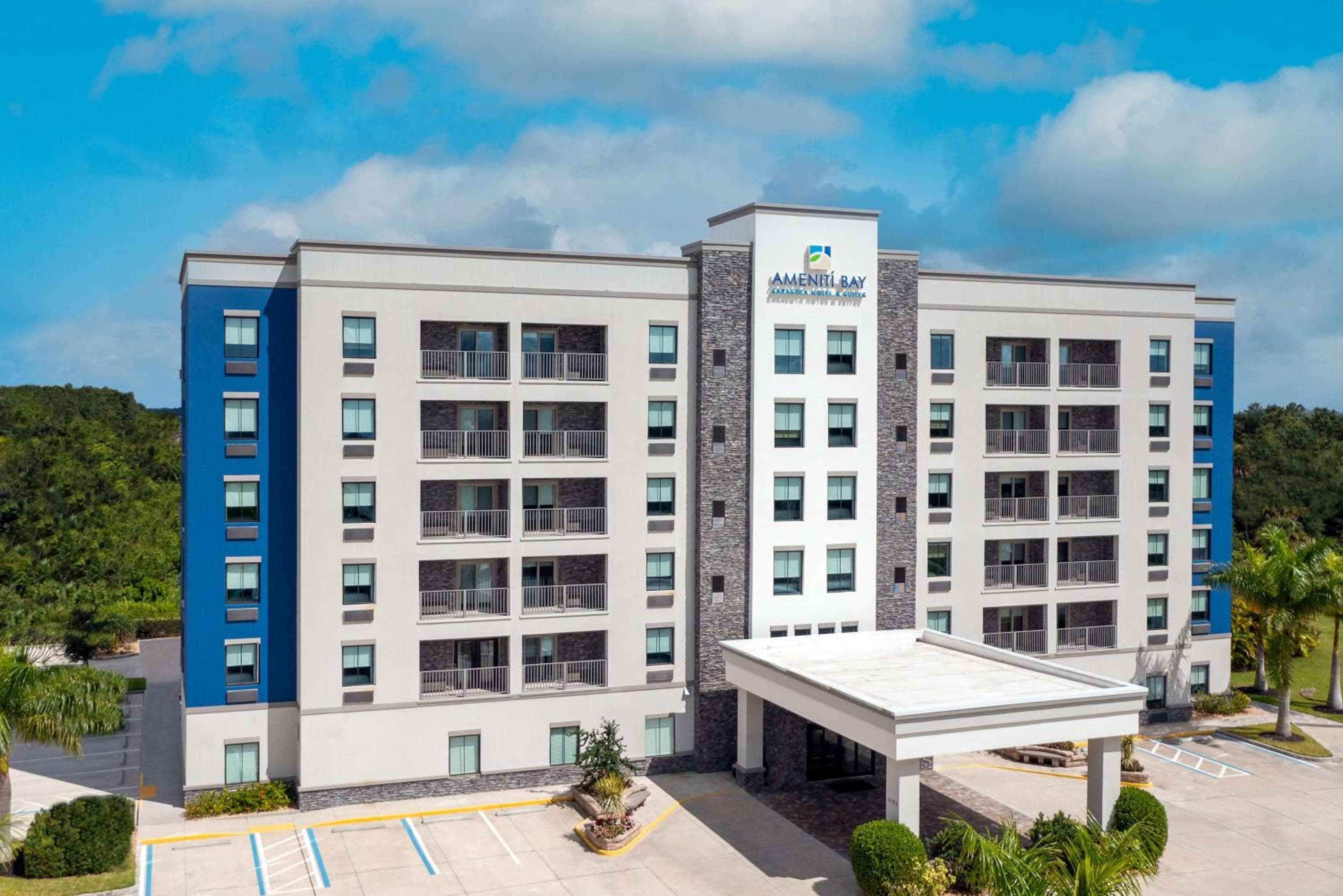 Coral Pointe Sarasota, an Ascend Collection Hotel