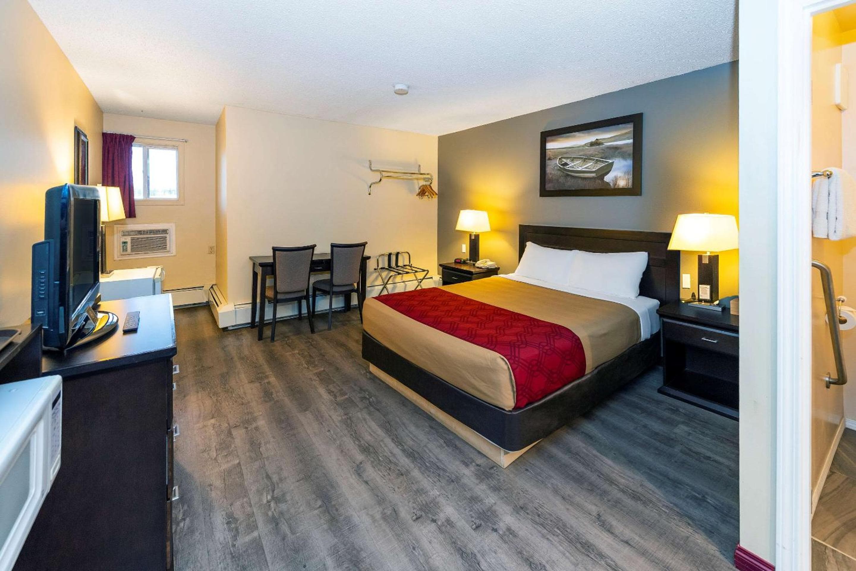 Econo Lodge Edson - 2nd Ave