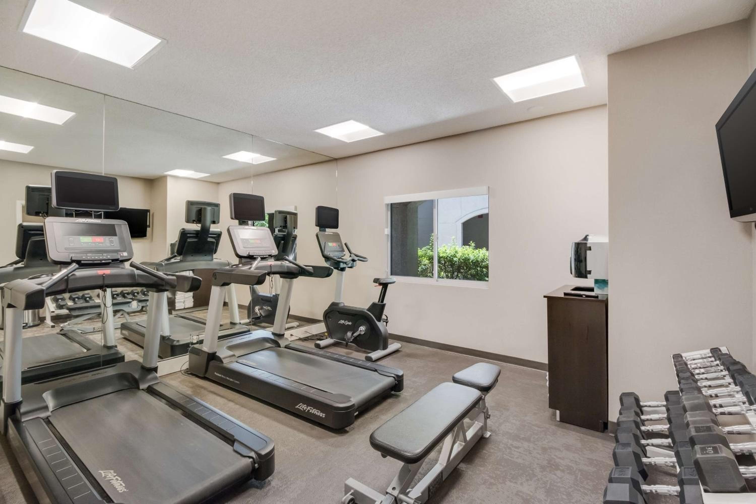 Sonesta ES Suites Huntington Beach Fountain Valley