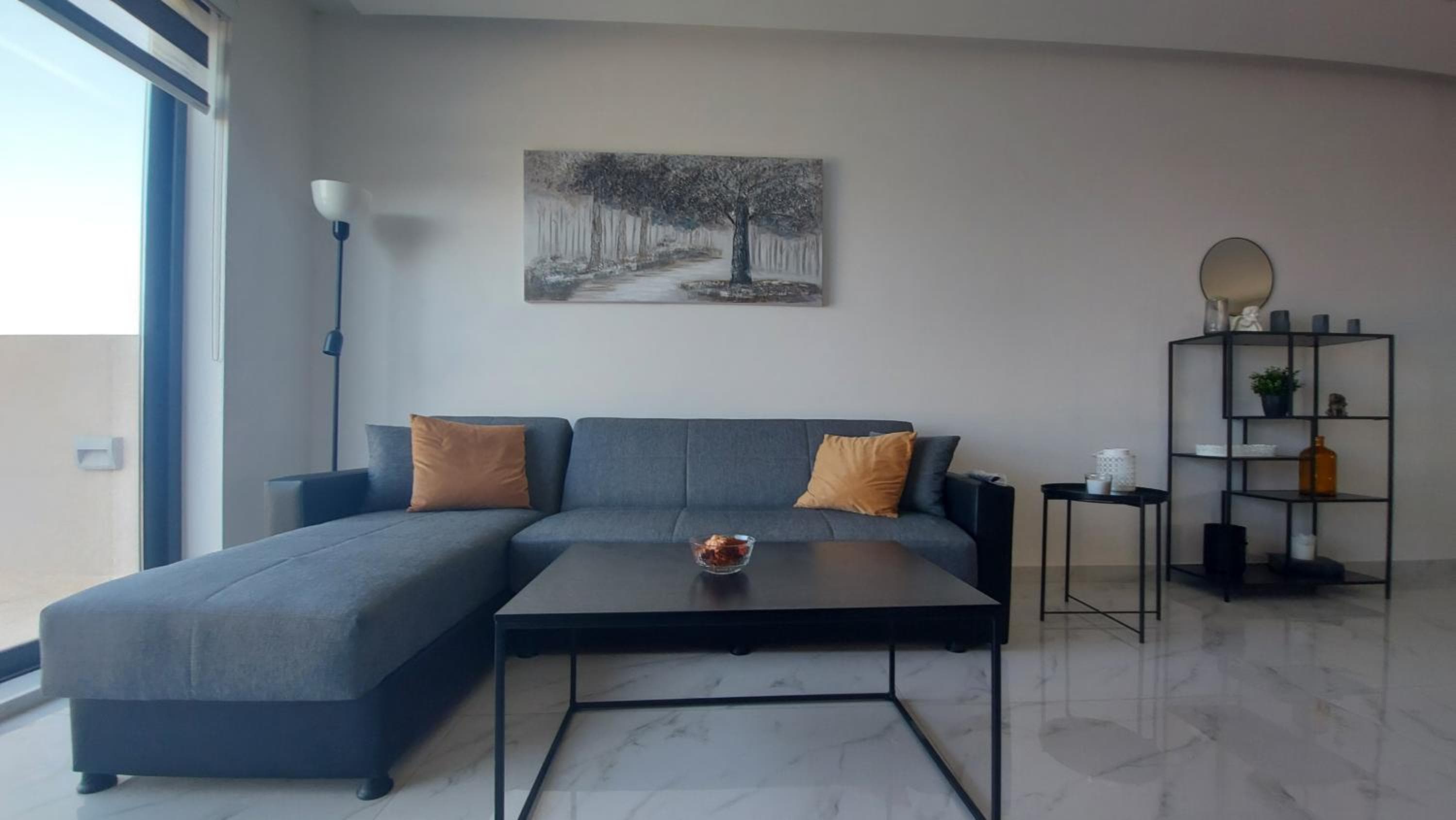 Nebur Penthouse, Sea Views & Private Roof Top Pool