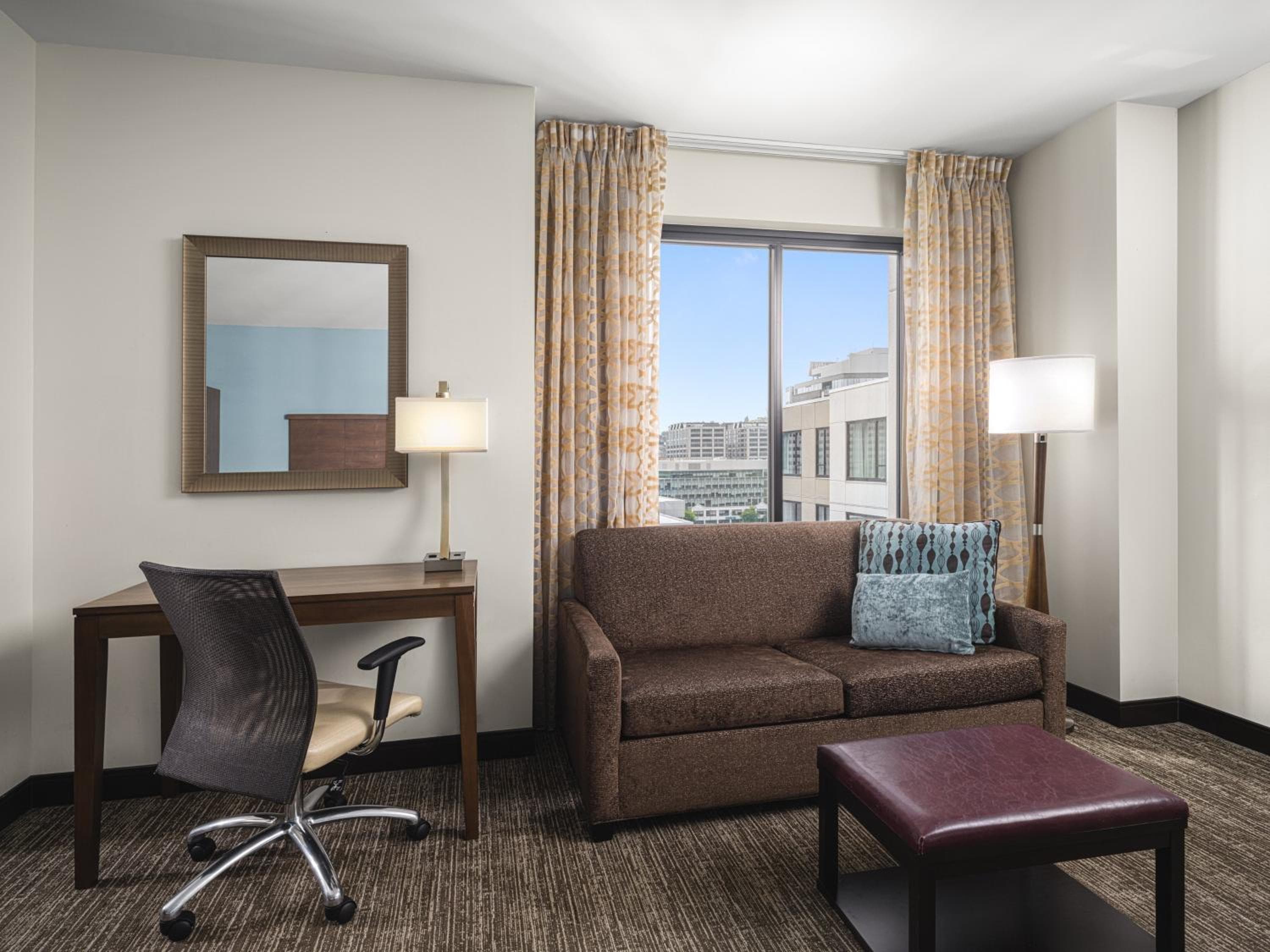 Staybridge Suites Seattle Downtown - Lake Union by IHG