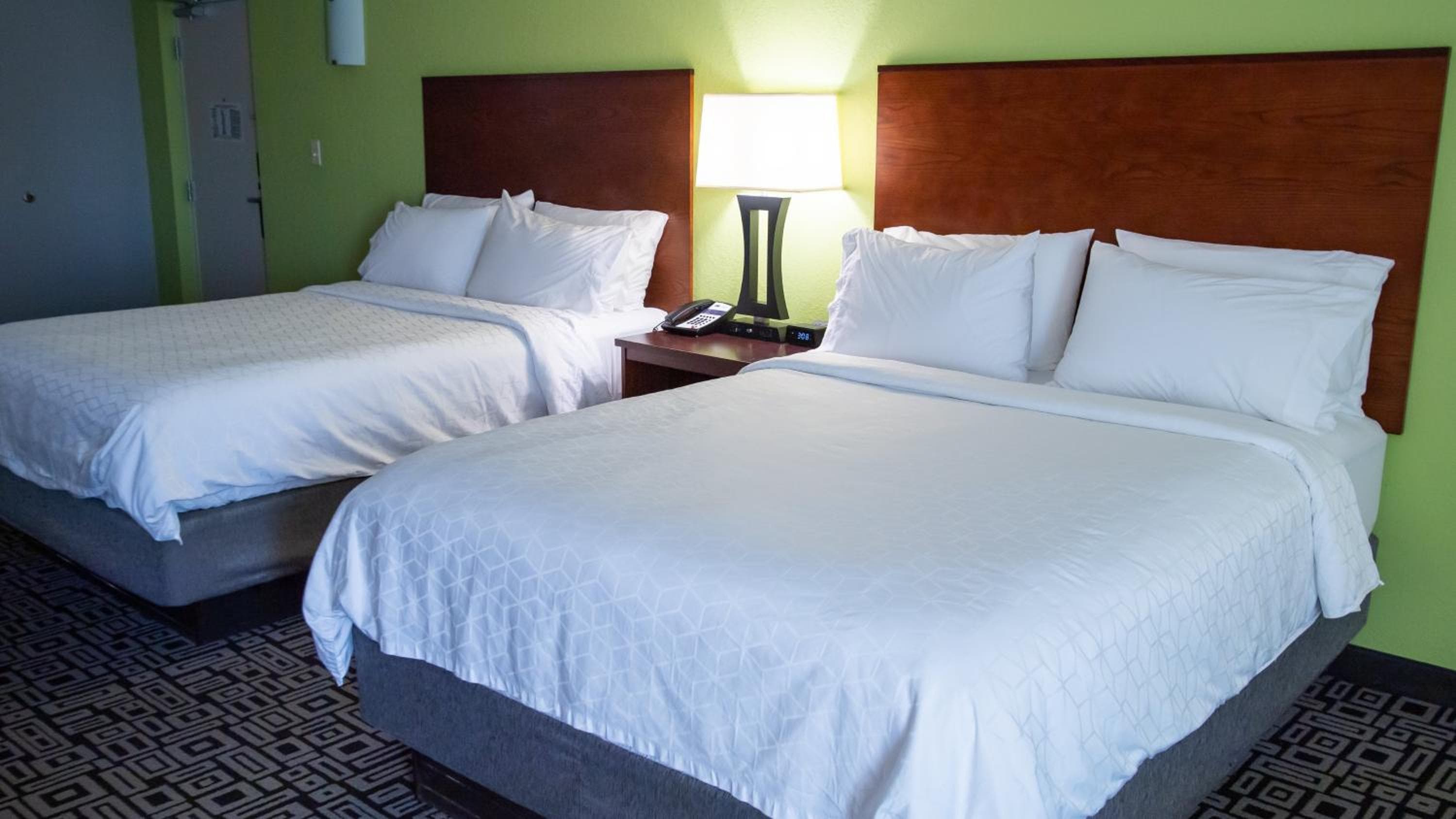 Holiday Inn Express Hickory - Hickory Mart by IHG
