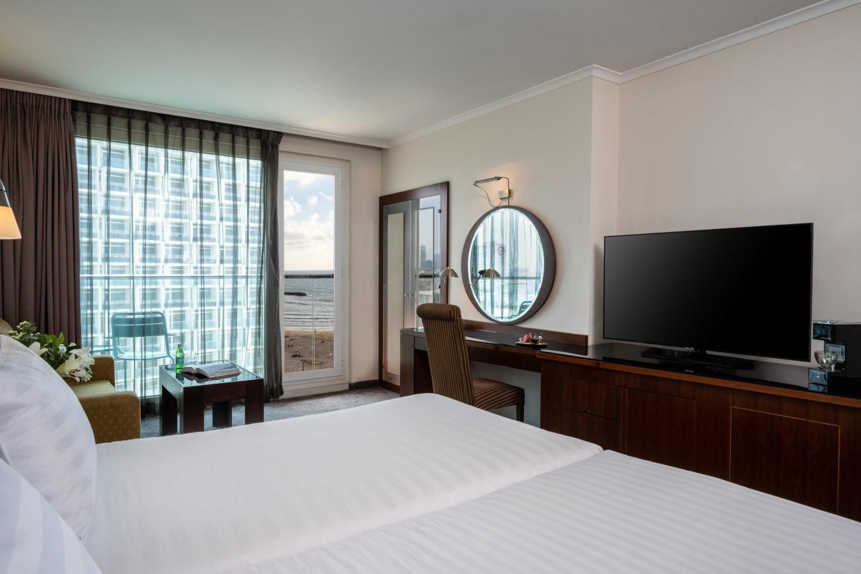Crowne Plaza Tel Aviv Beach by IHG