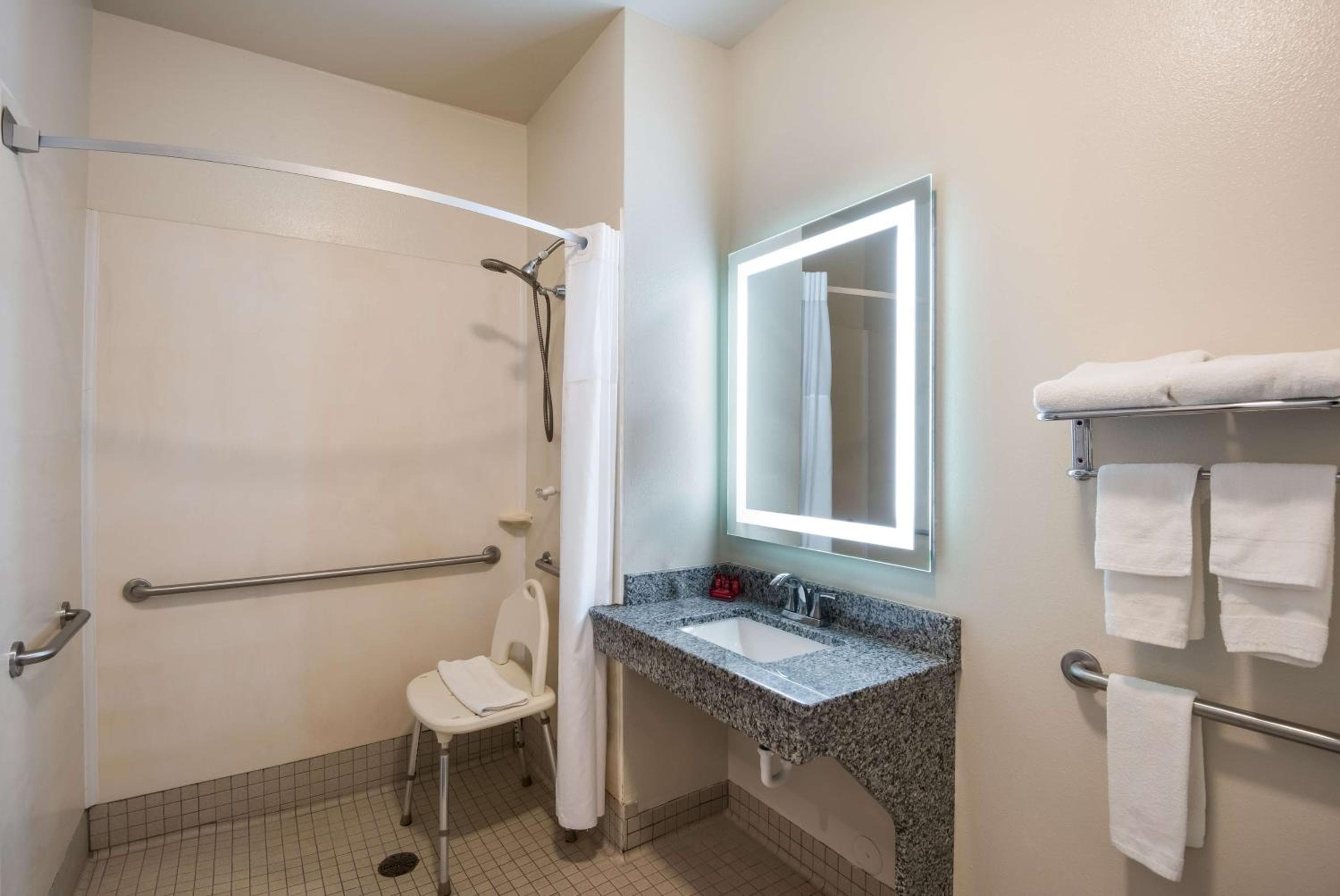 SureStay Plus Hotel by Best Western Coralville Iowa City