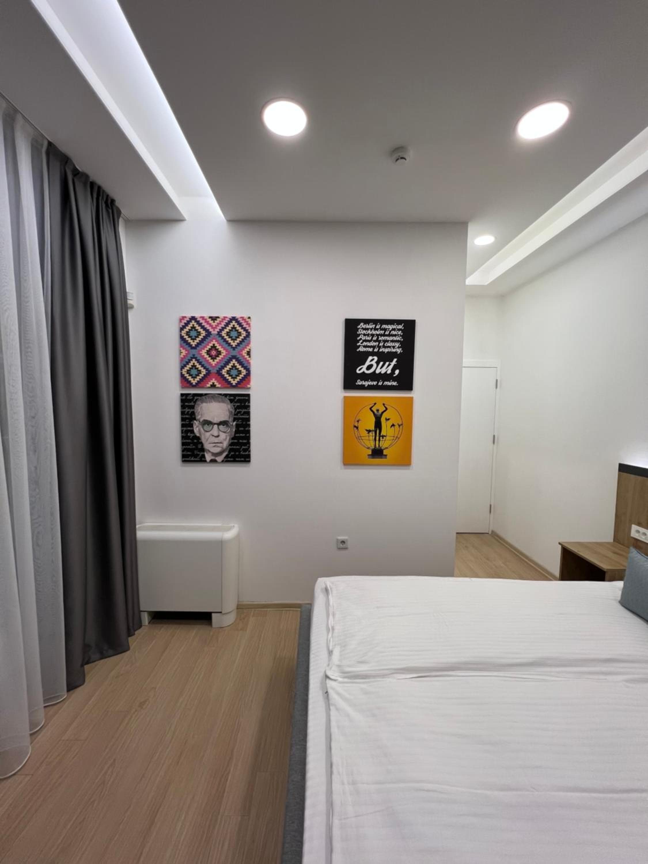 OLYMPIC 84 Apartments