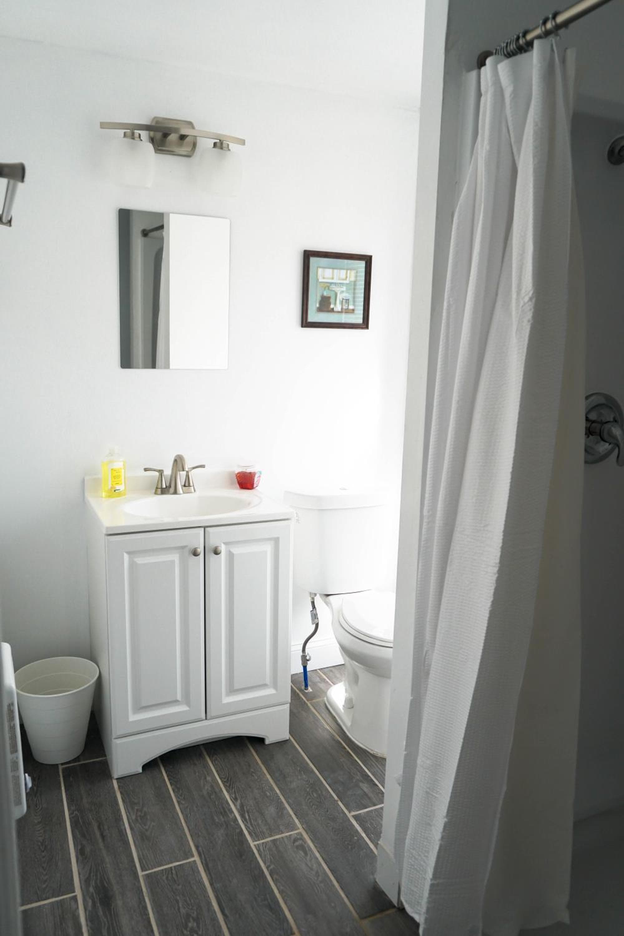 Lincoln Manor - Newly Renovated, 1mile from PHL Airport and Sports Stadiums